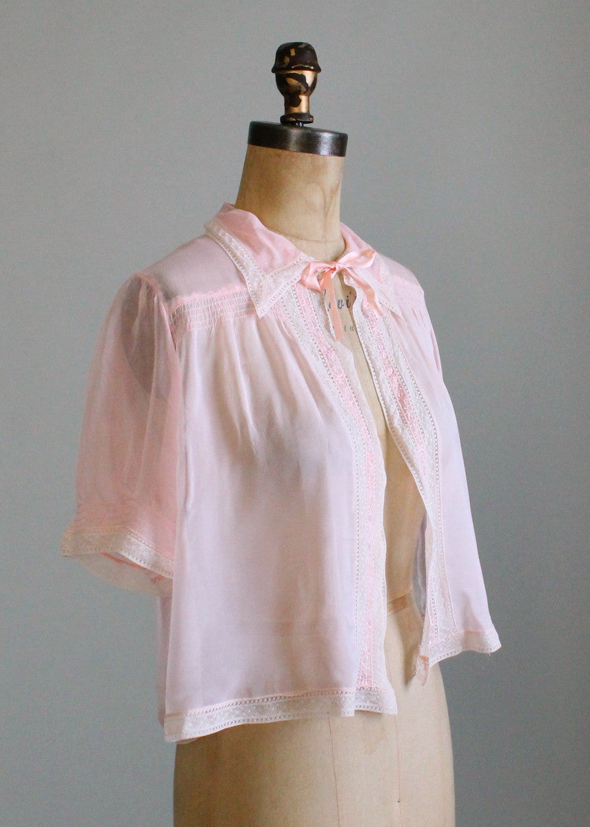 Vintage 1940s Pink Silk and Lace Bed Jacket