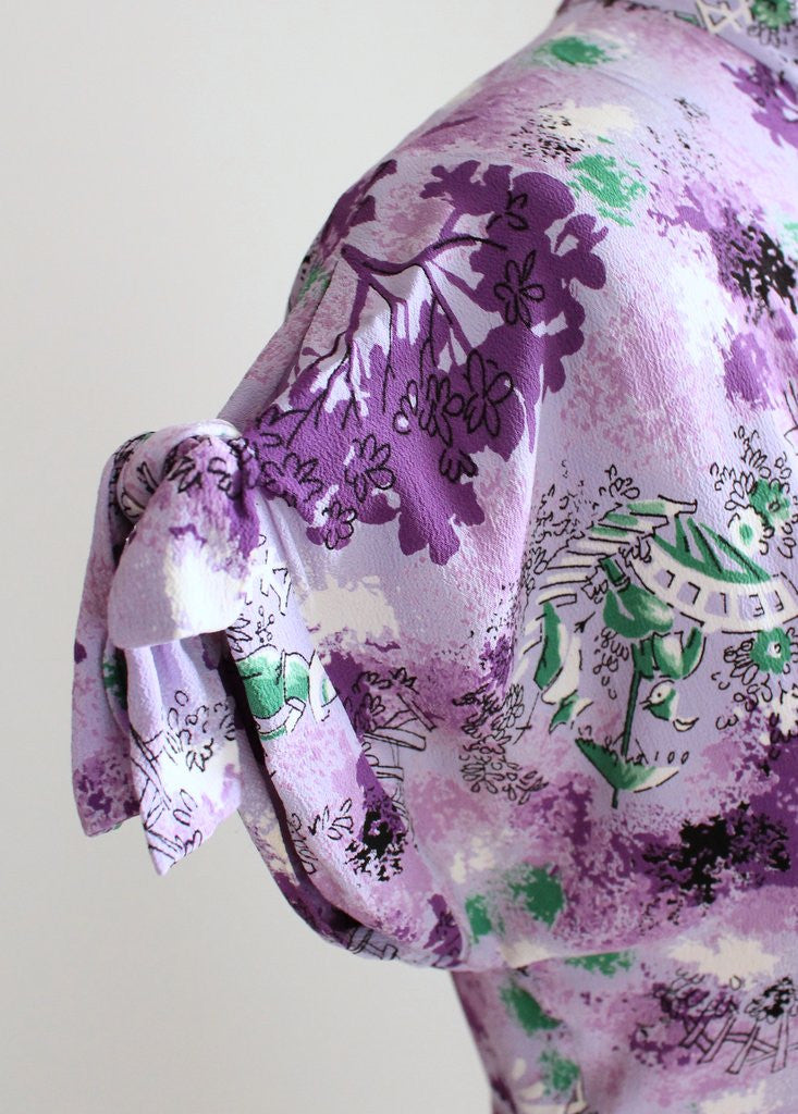 Vintage 1940s Purple Rayon Novelty Print Day Dress