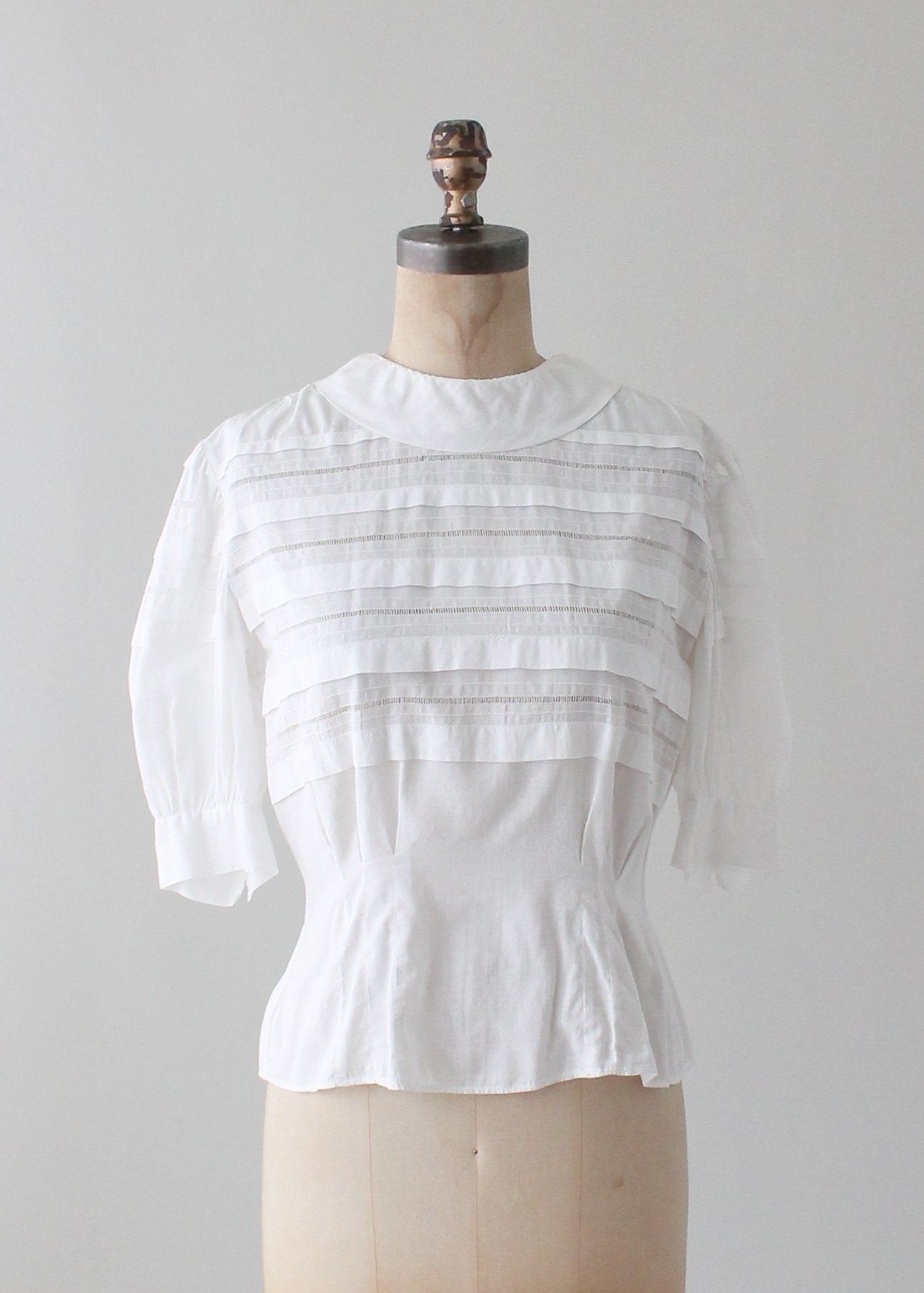 Vintage 1940s White Cotton Blouse