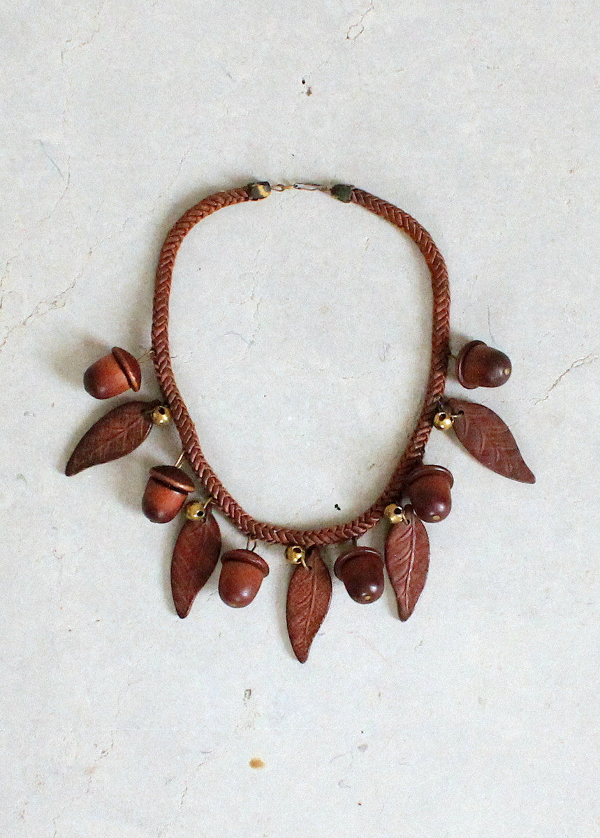 Vintage 1940s Wood Acorn and Faux Hair Chain Necklace