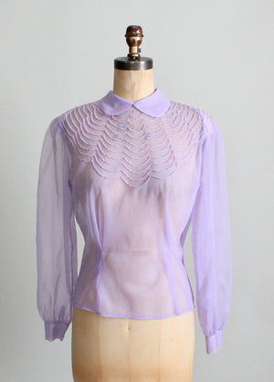 Vintage 1950s lavender blouse 
