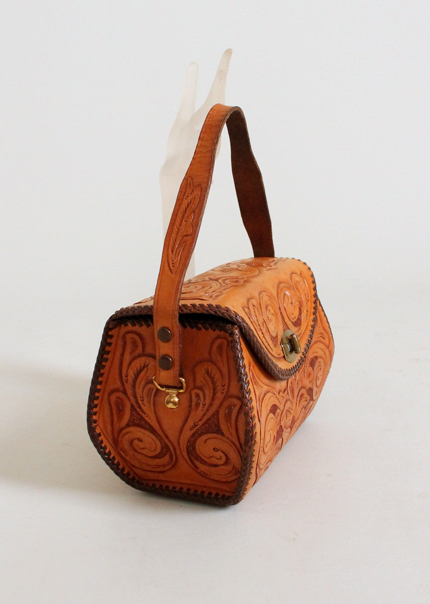 Vintage Hand Tooled Leather Purse  Tooled leather purse, Hand tooled  leather, Vintage hand tools