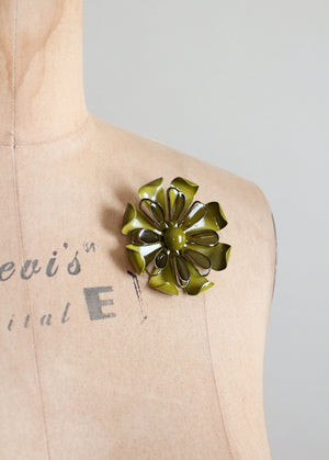 Vintage 1960s MOD Green Enamel Flower Brooch