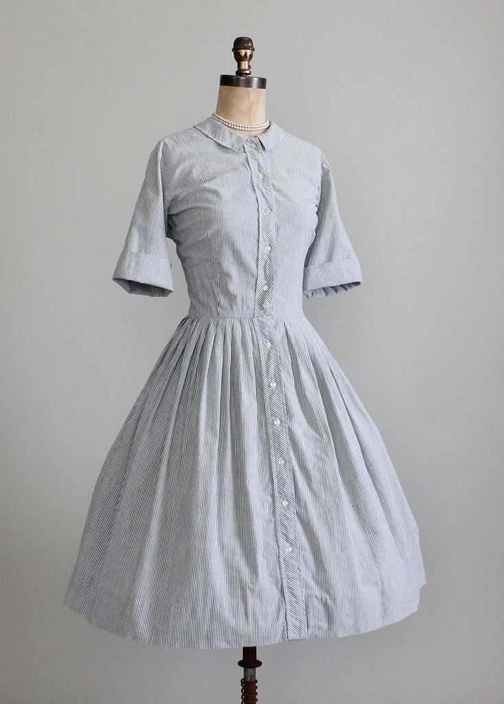 Vintage 1960s Grey and White Seersucker Dress
