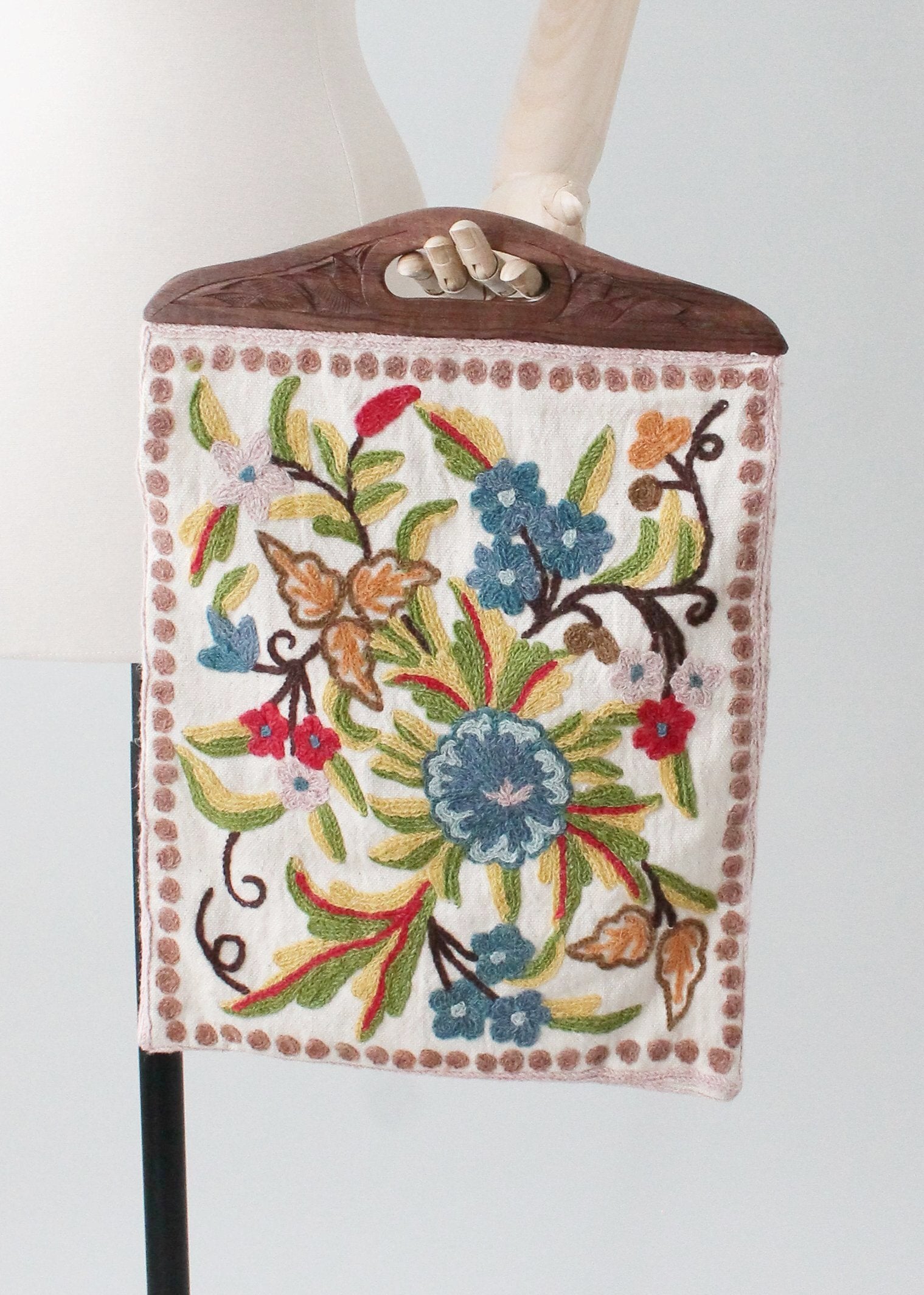 Vintage 1960s Crewel Embroidered Purse with Wood Handles