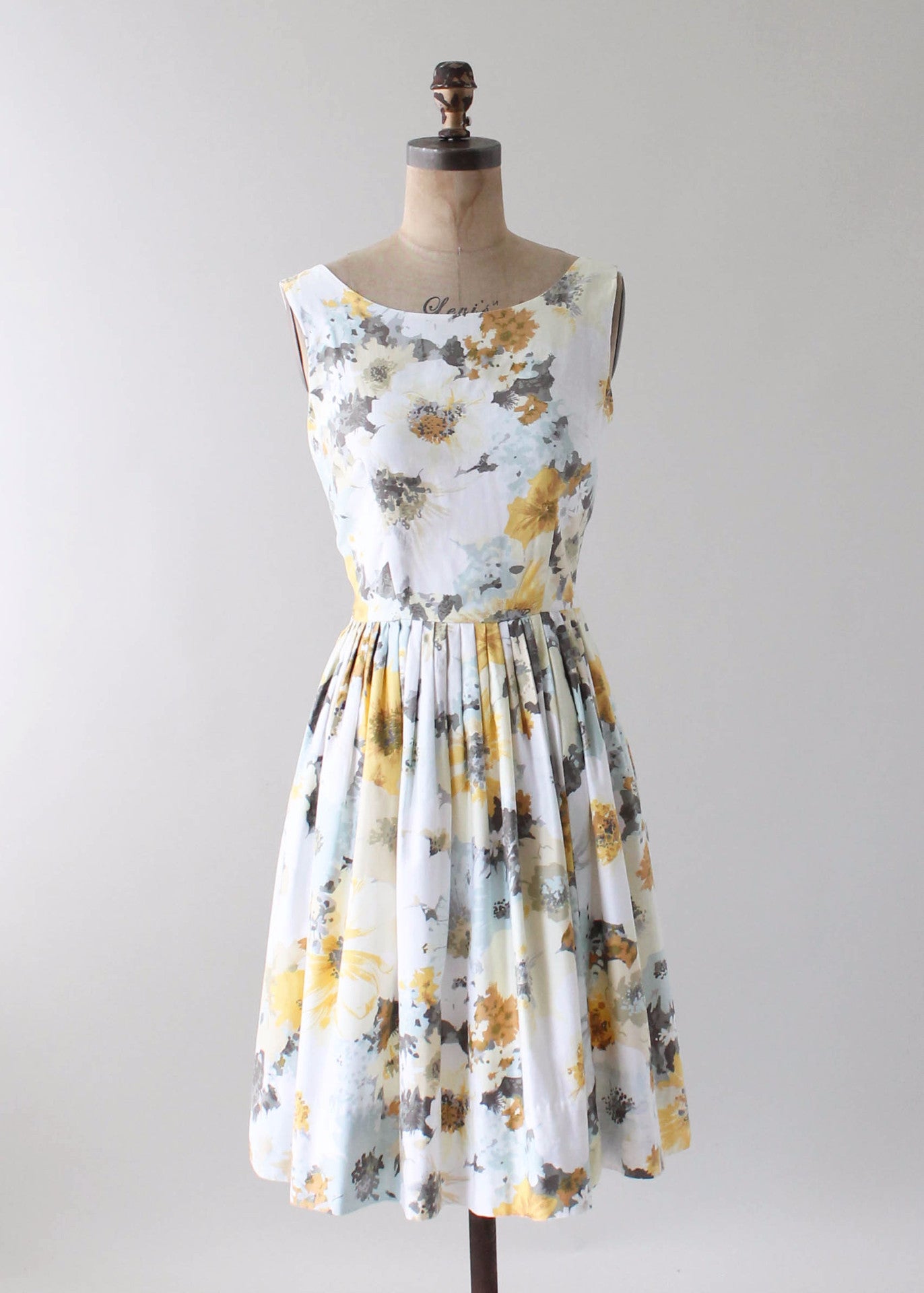Vintage 1960s Watercolor Floral Print Day Dress