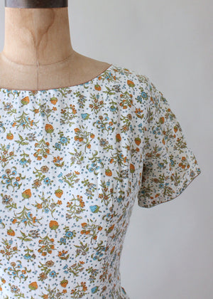 Vintage 1960s Fruit and Flowers Novelty Print Day Dress