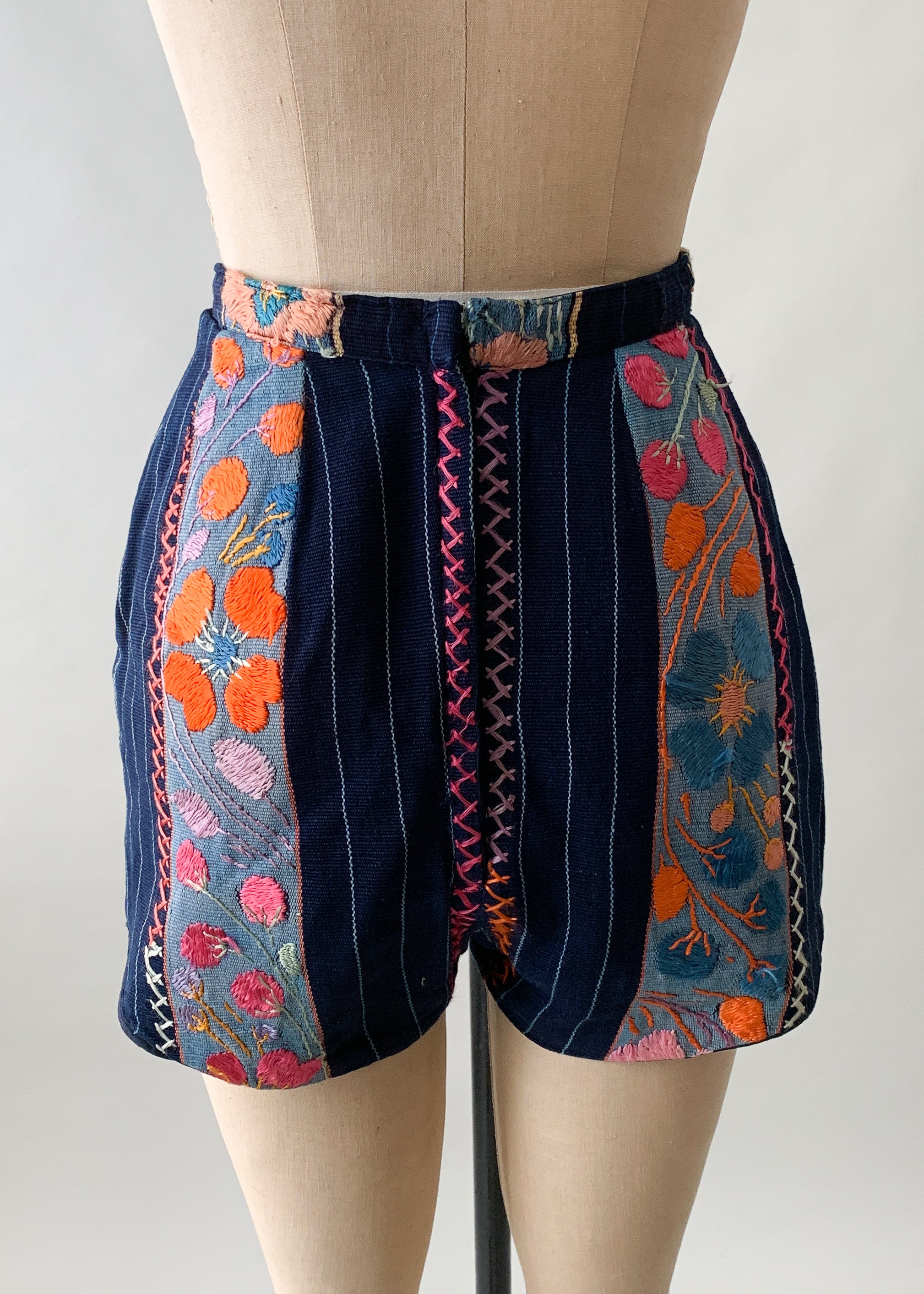 Vintage 1960s Mexican Embroidered Cotton Shorts