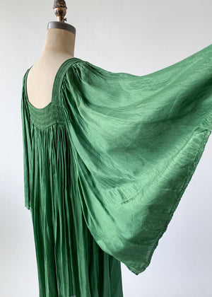 Vintage 1960s Emerald Green Pleated Dress