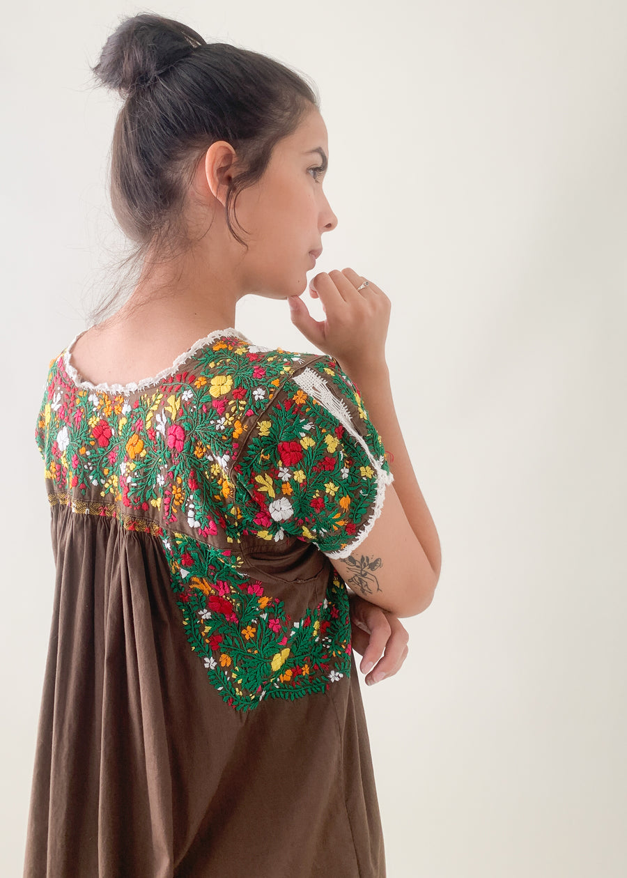 Vintage 1970s Mexican Embroidered Cotton Dress