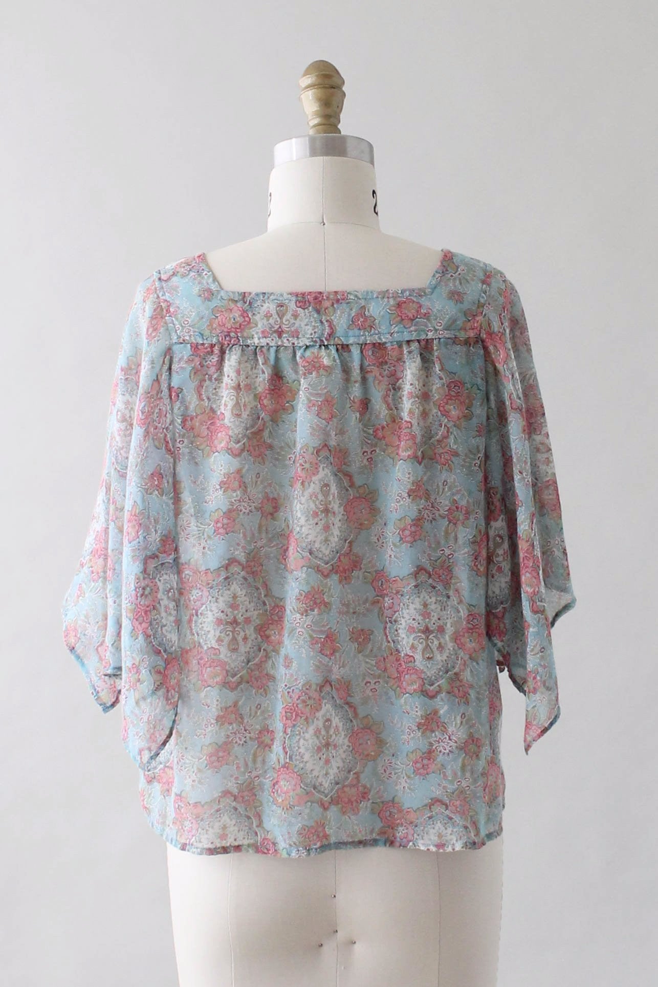 Vintage 1970s Floral Top with Handkerchief Sleeves