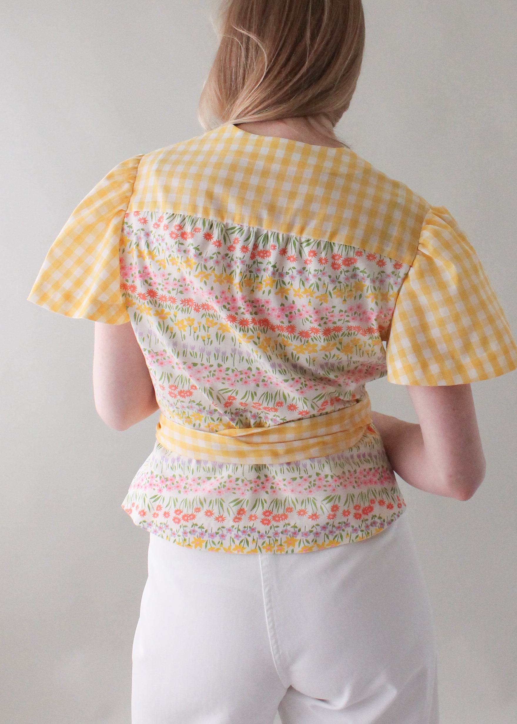 Vintage 1970s Floral Gingham Wrap Top