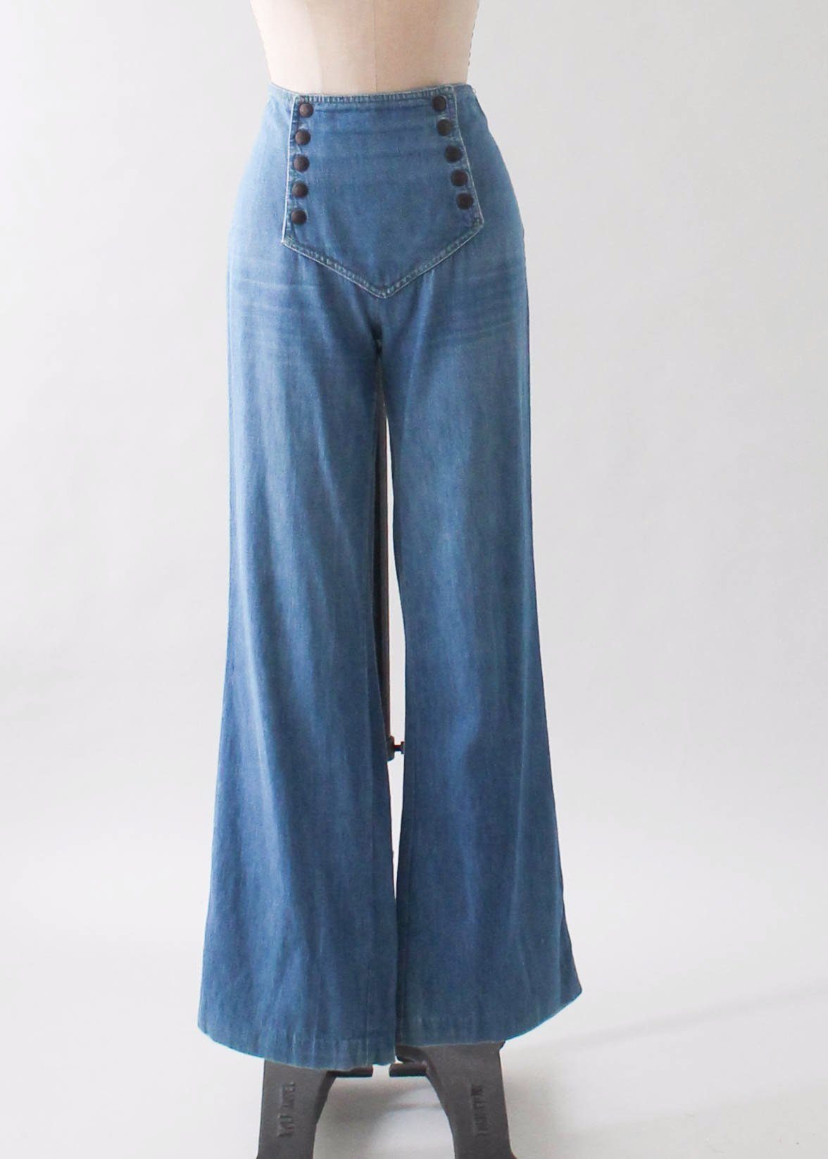 【DISCERNMENT】Light Blue Folded Snap Denim Pants Vintage 1970s Snap Front Wide Leg Jeans - Raleigh Vintage
