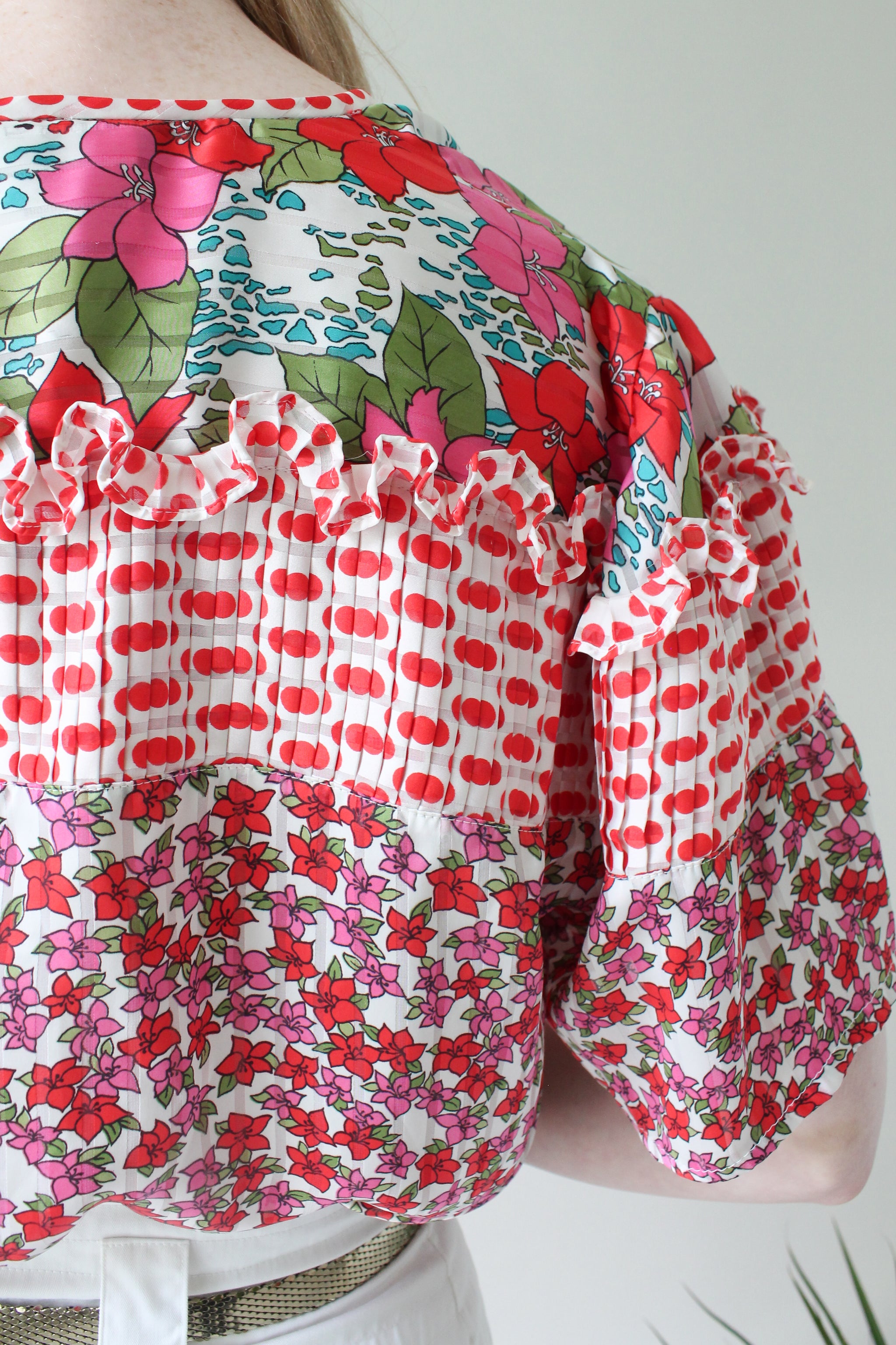 Vintage Diane Freis Flowers and Ruffles Blouse
