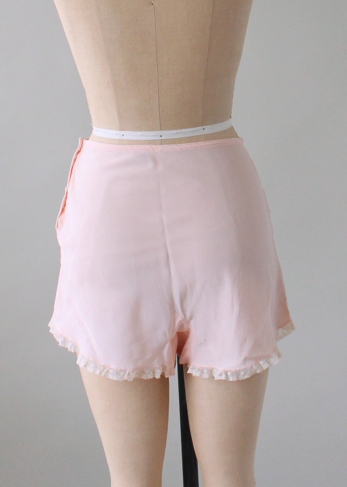 Vintage 1940s Pink Rayon Tap Pants with Floral Appliques
