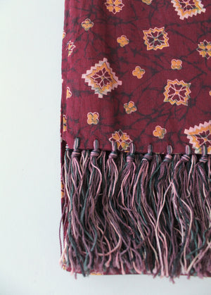Vintage 1940s Rayon Fringed Fancy Scarf