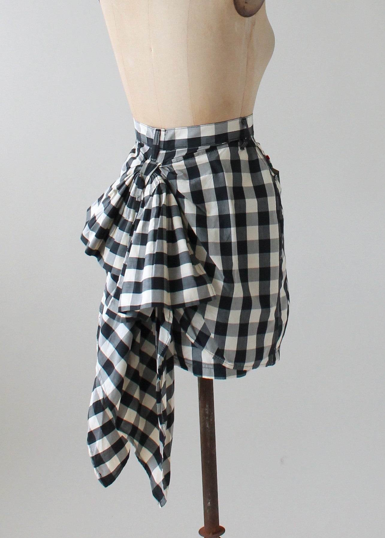 Vintage 1980s Moschino Jeans Party in the Back Mini Skirt