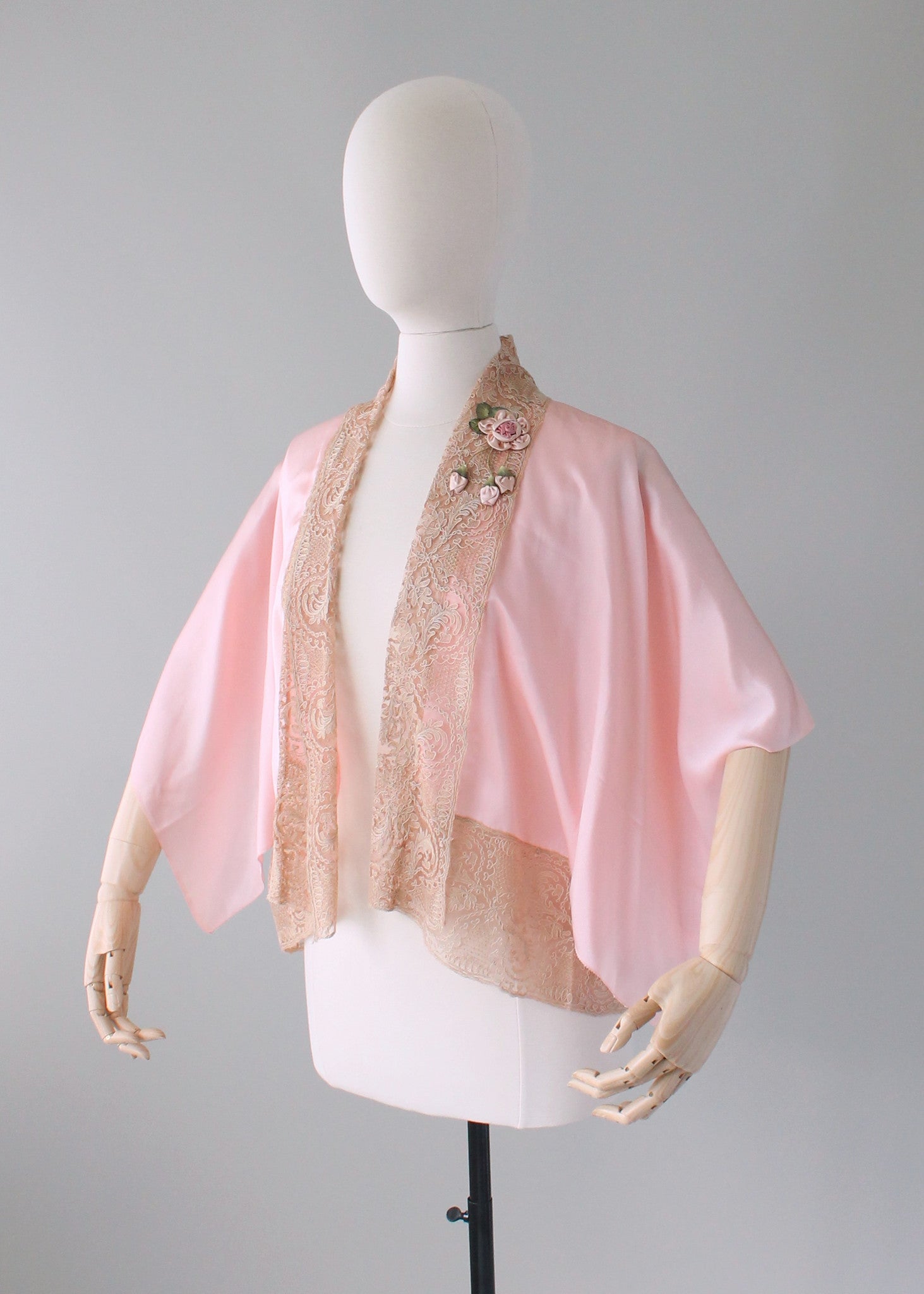 Vintage 1920s Pink Silk and Lace Kimono Style Jacket