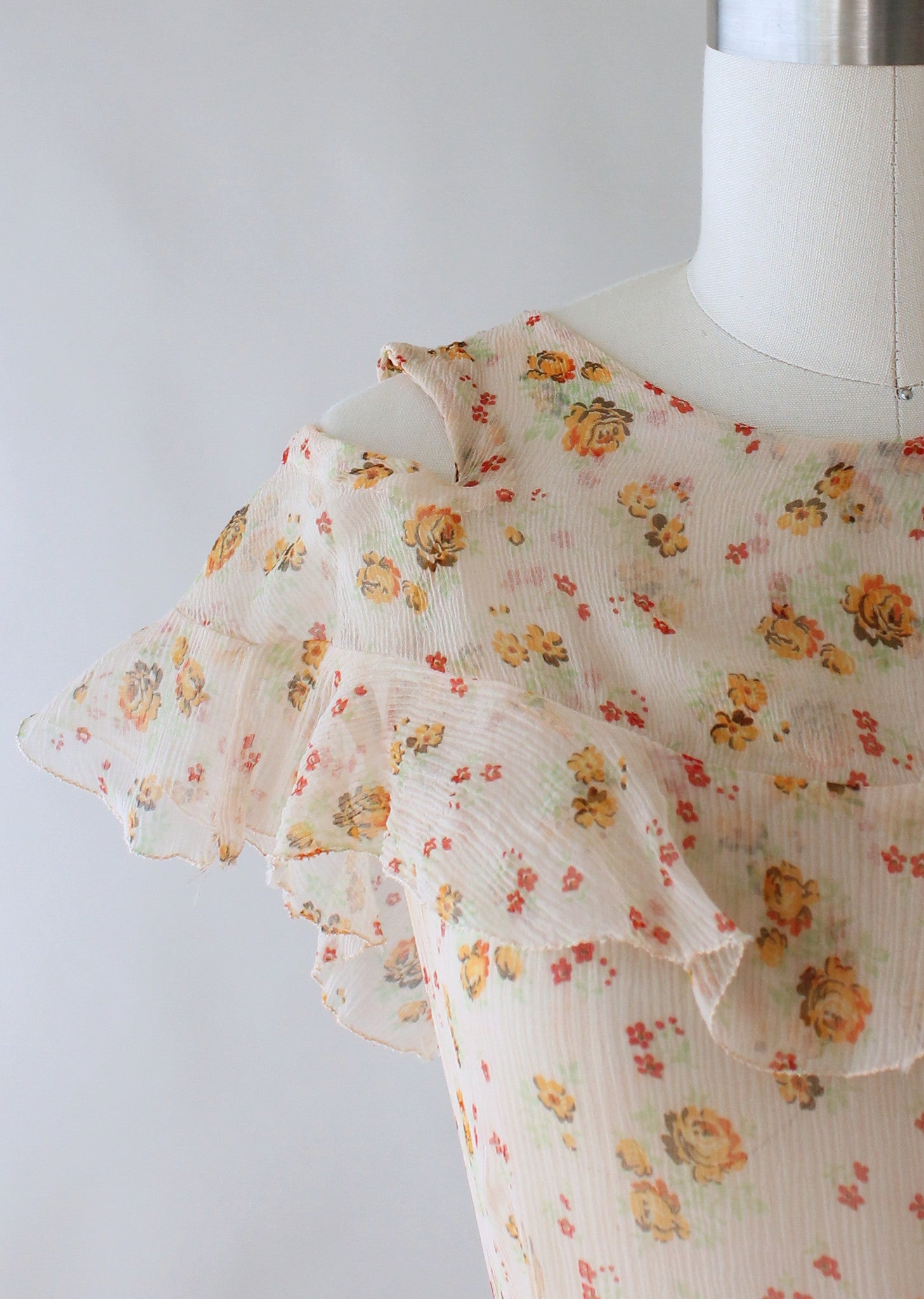 Vintage 1930s Floral Crepe Ruffled Lawn Party Dress