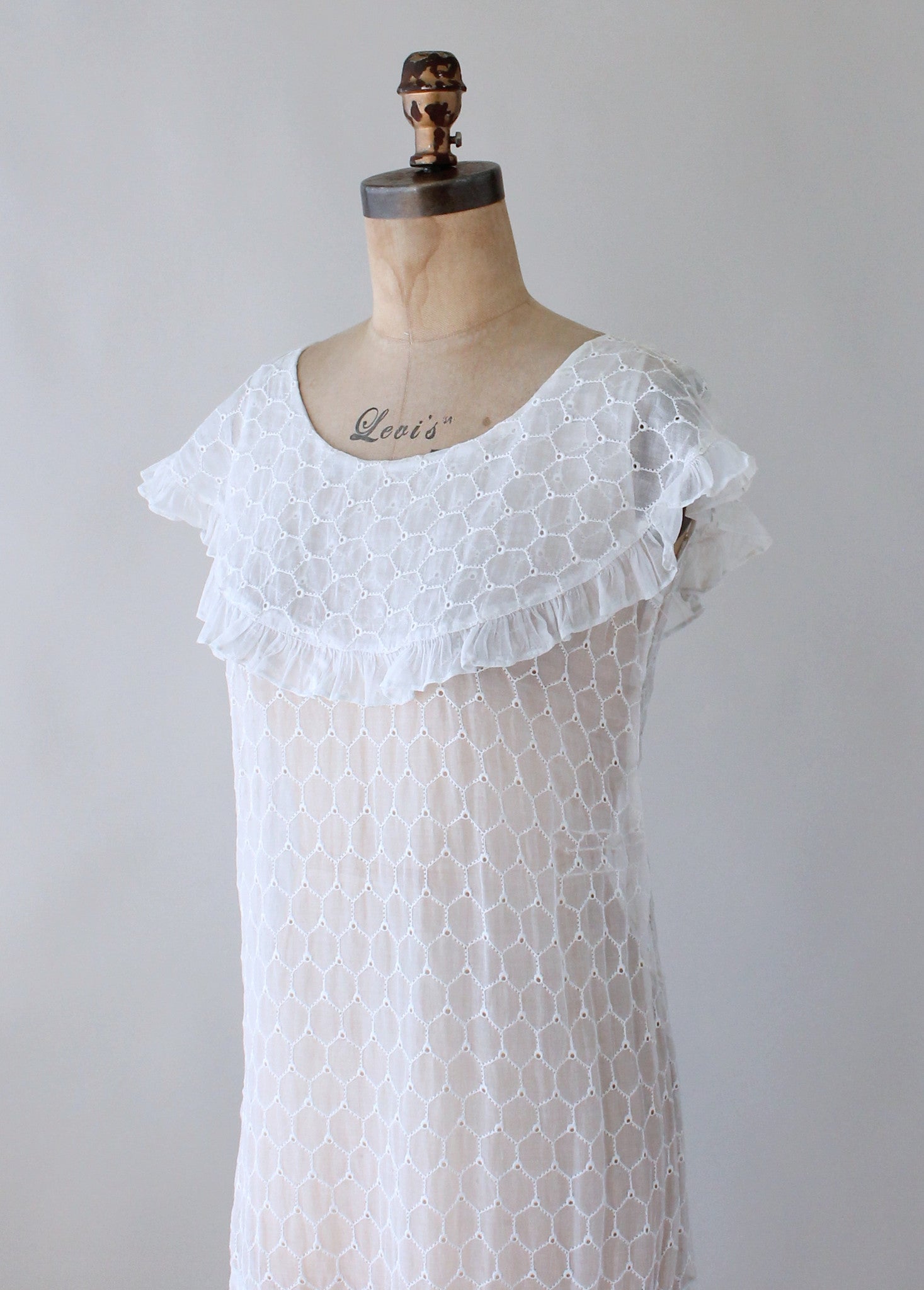 Vintage 1930s White Organdy Honeycomb Party Dress