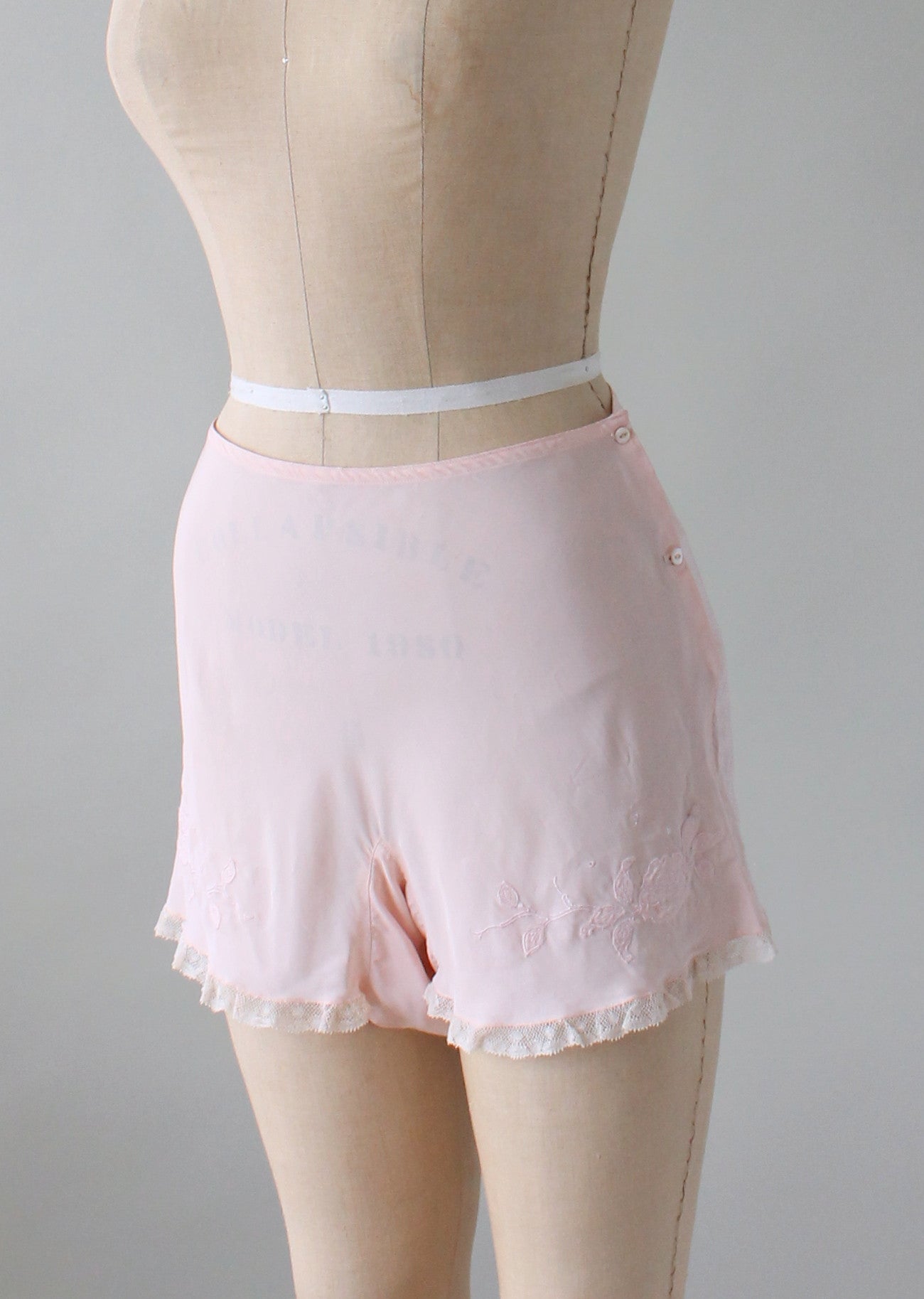 Vintage 1940s Pink Rayon Tap Pants with Floral Appliques