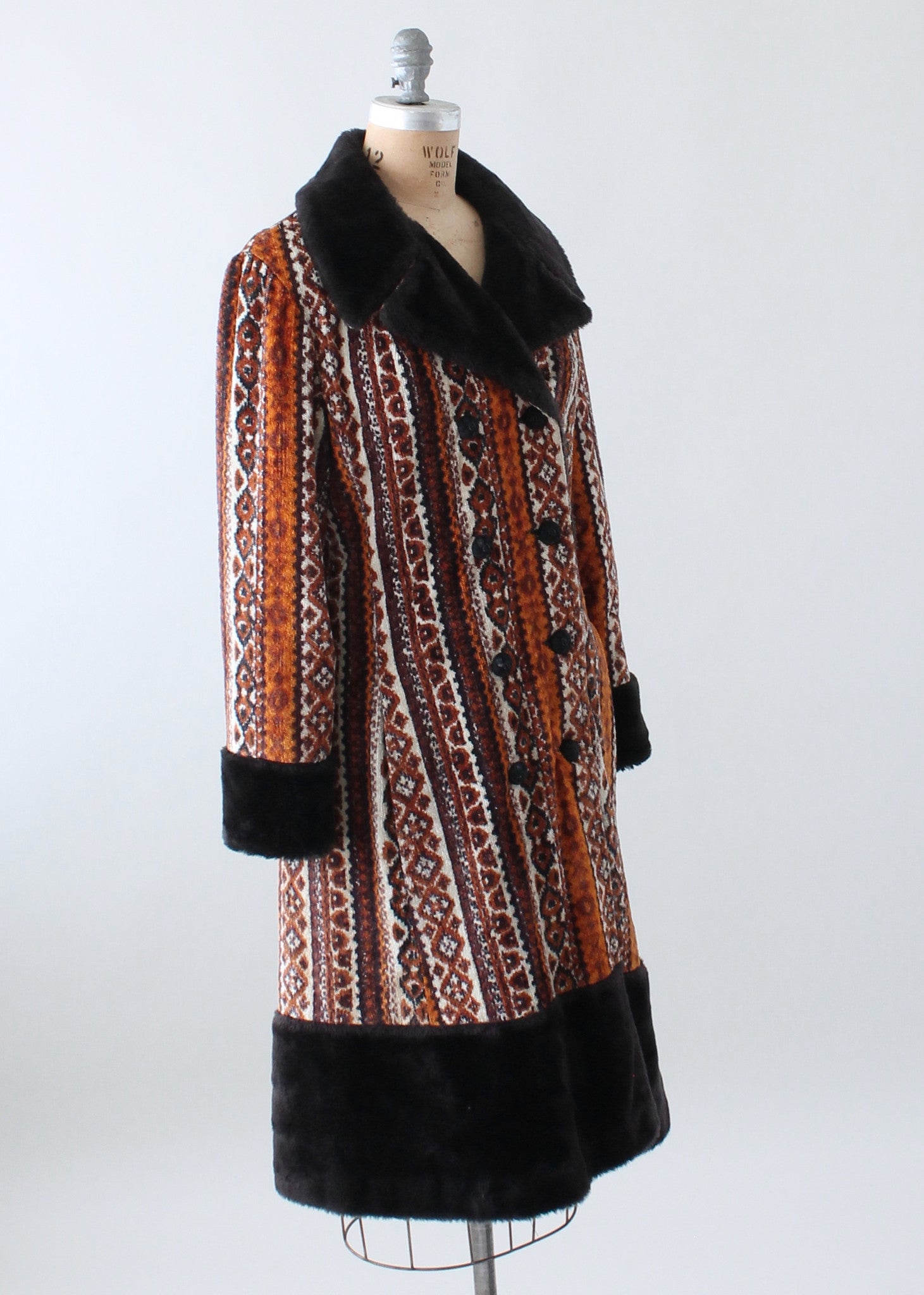 Tapestry coat with sale faux fur collar