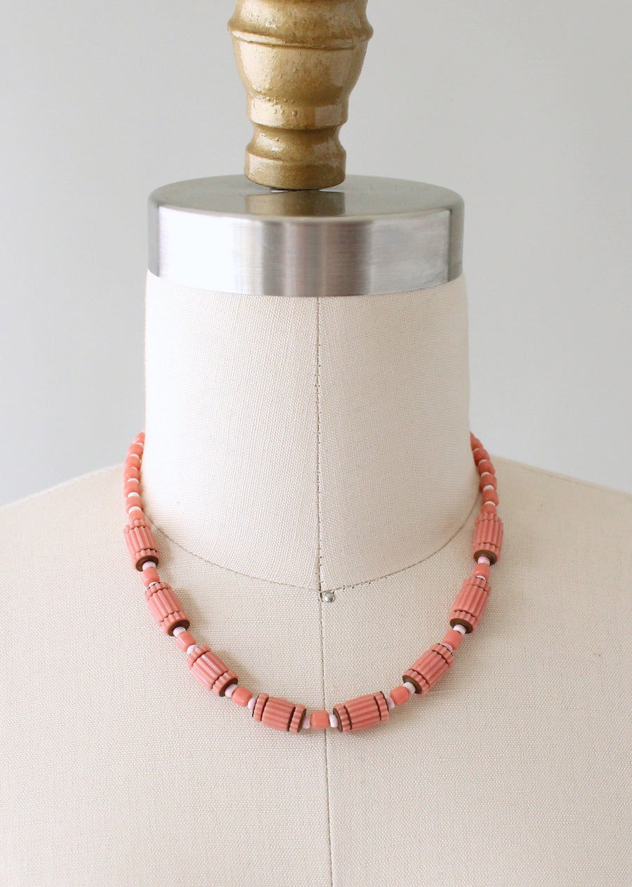 Vintage 1930s Pink and White Glass Beaded Necklace