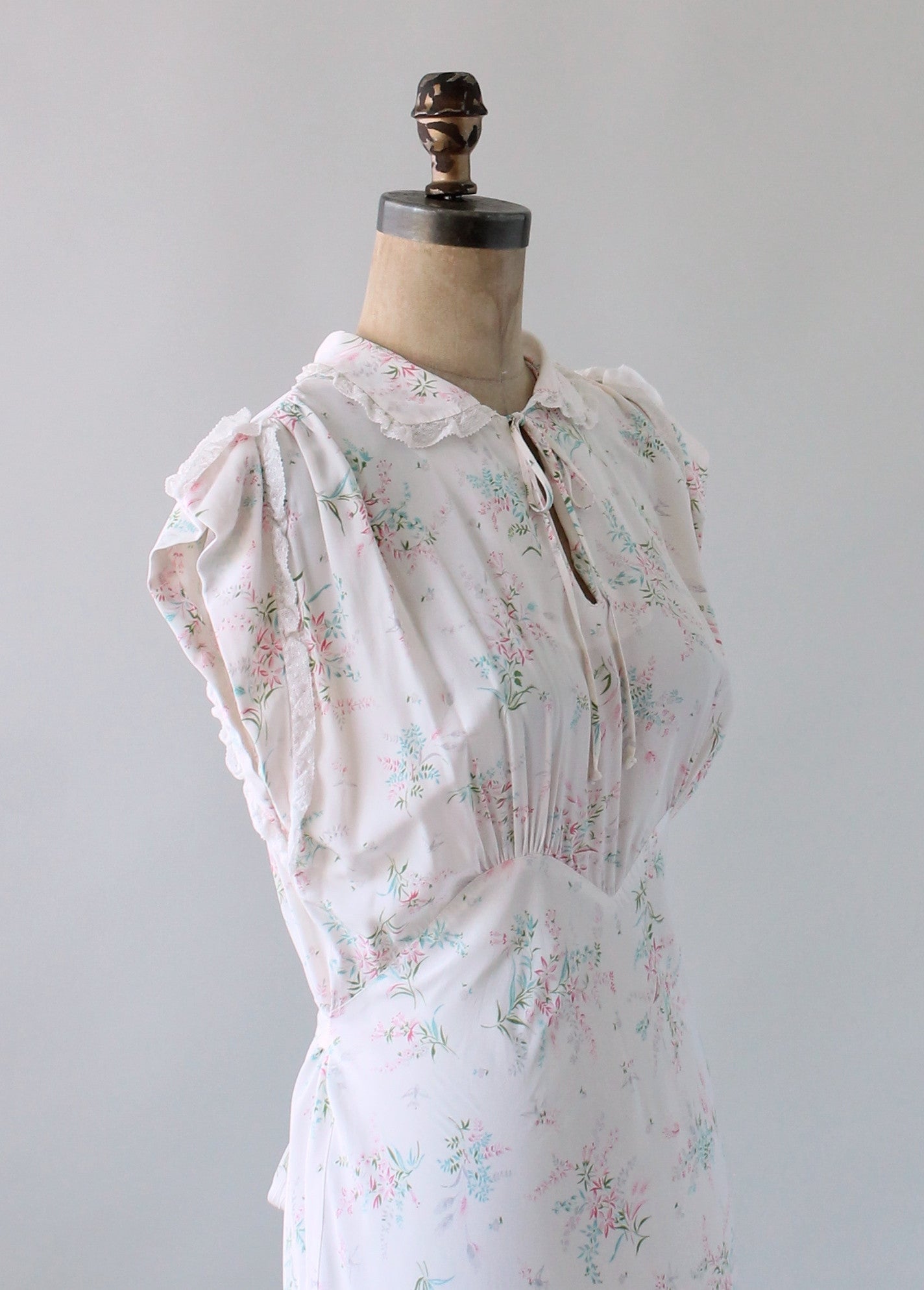 Vintage 1940s Textron Floral Rayon Bias Cut Gown