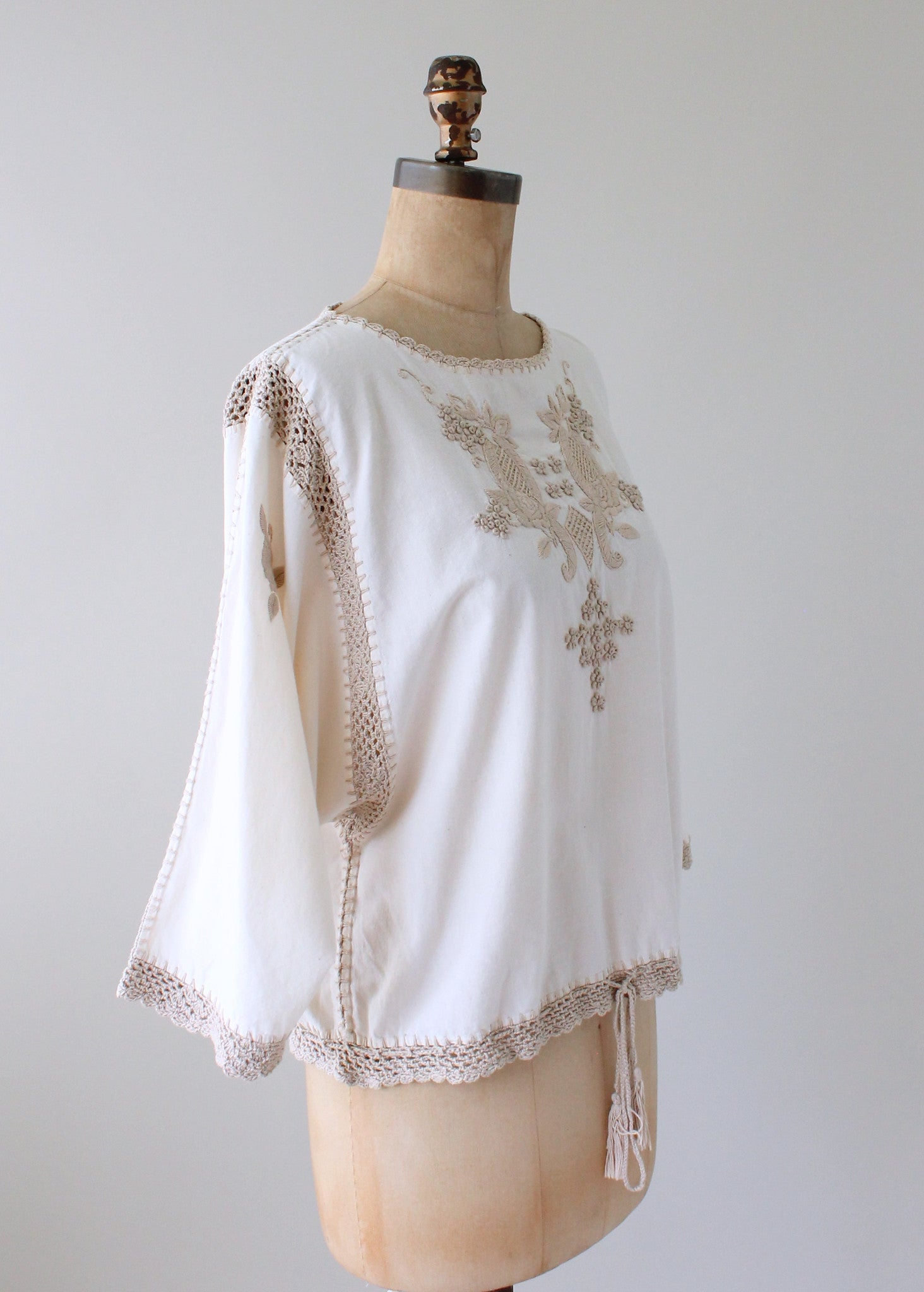 Vintage 1970s Floral Embroidered Slouch Shirt