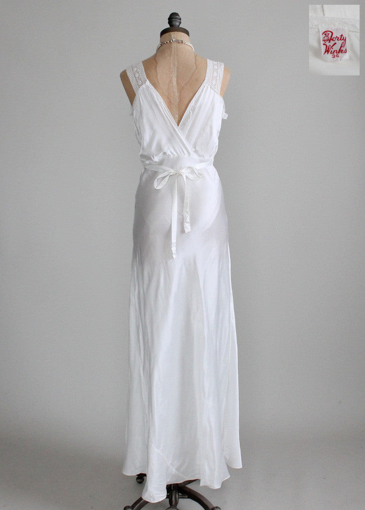 Vintage 1940s Forty Winks Silk and Lace Nightgown
