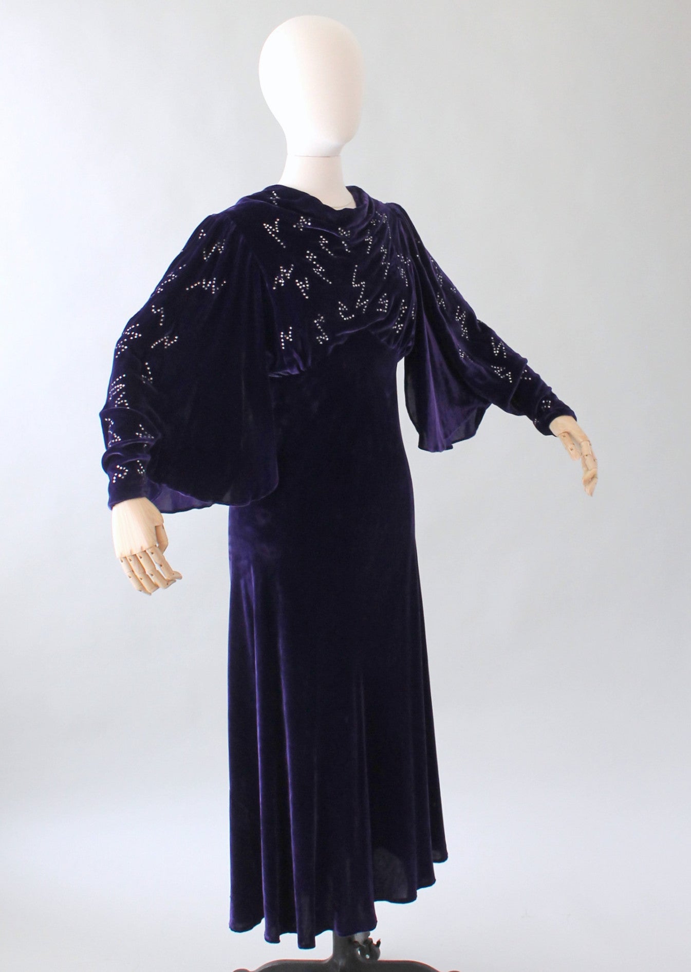 Vintage 1930s Purple Velvet Evening Gown with Rhinestones
