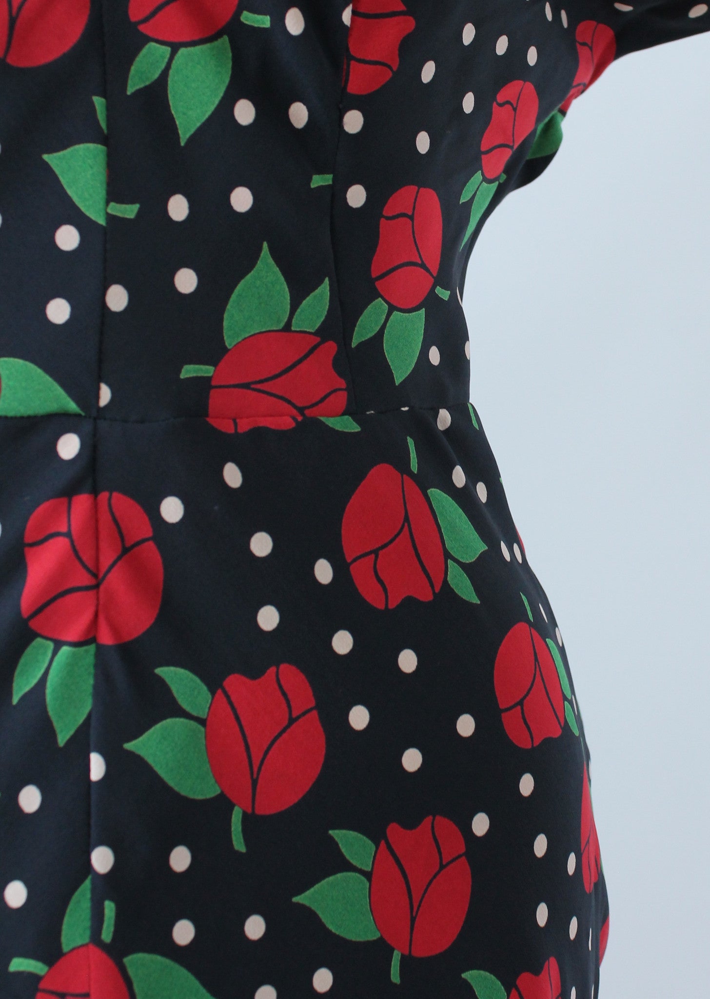 Vintage 1940s Red Roses Print Black Silk Dress