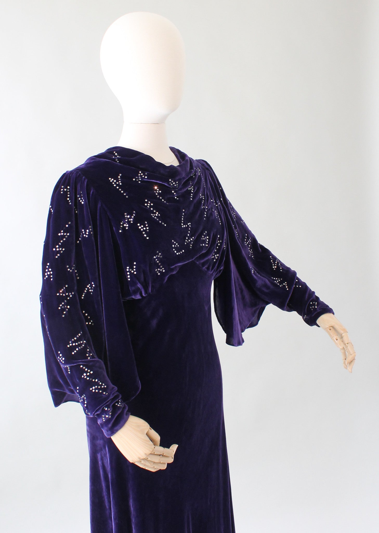 Vintage 1930s Purple Velvet Evening Gown with Rhinestones