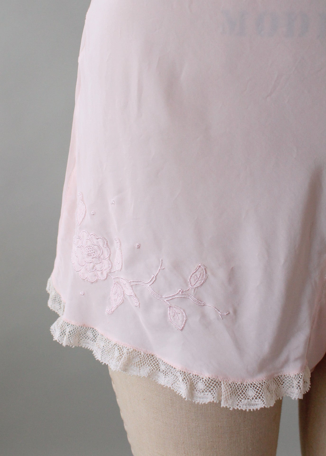Vintage 1940s Pink Rayon Tap Pants with Floral Appliques