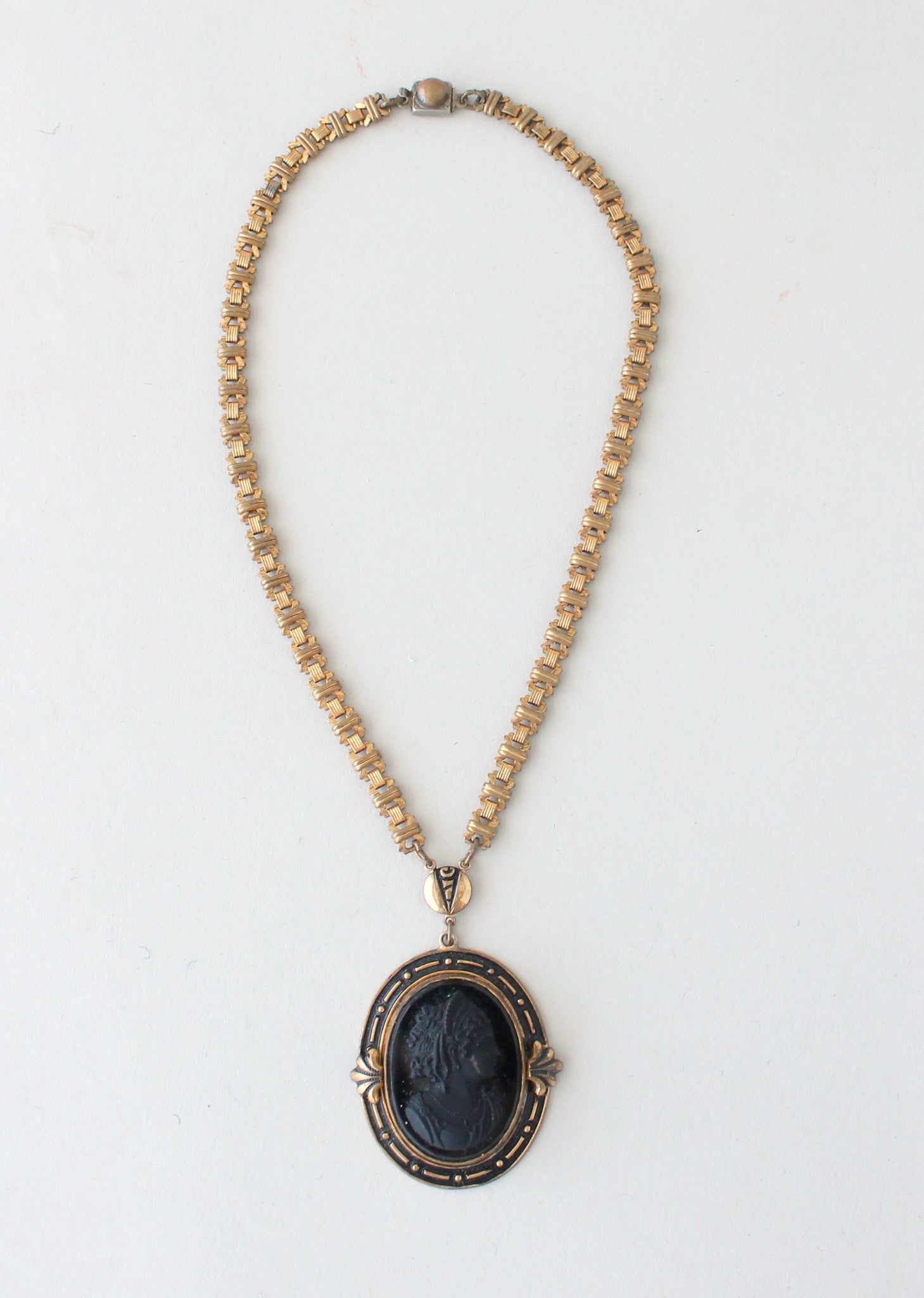 Vintage 1930s Victorian Revival Black Cameo Necklace