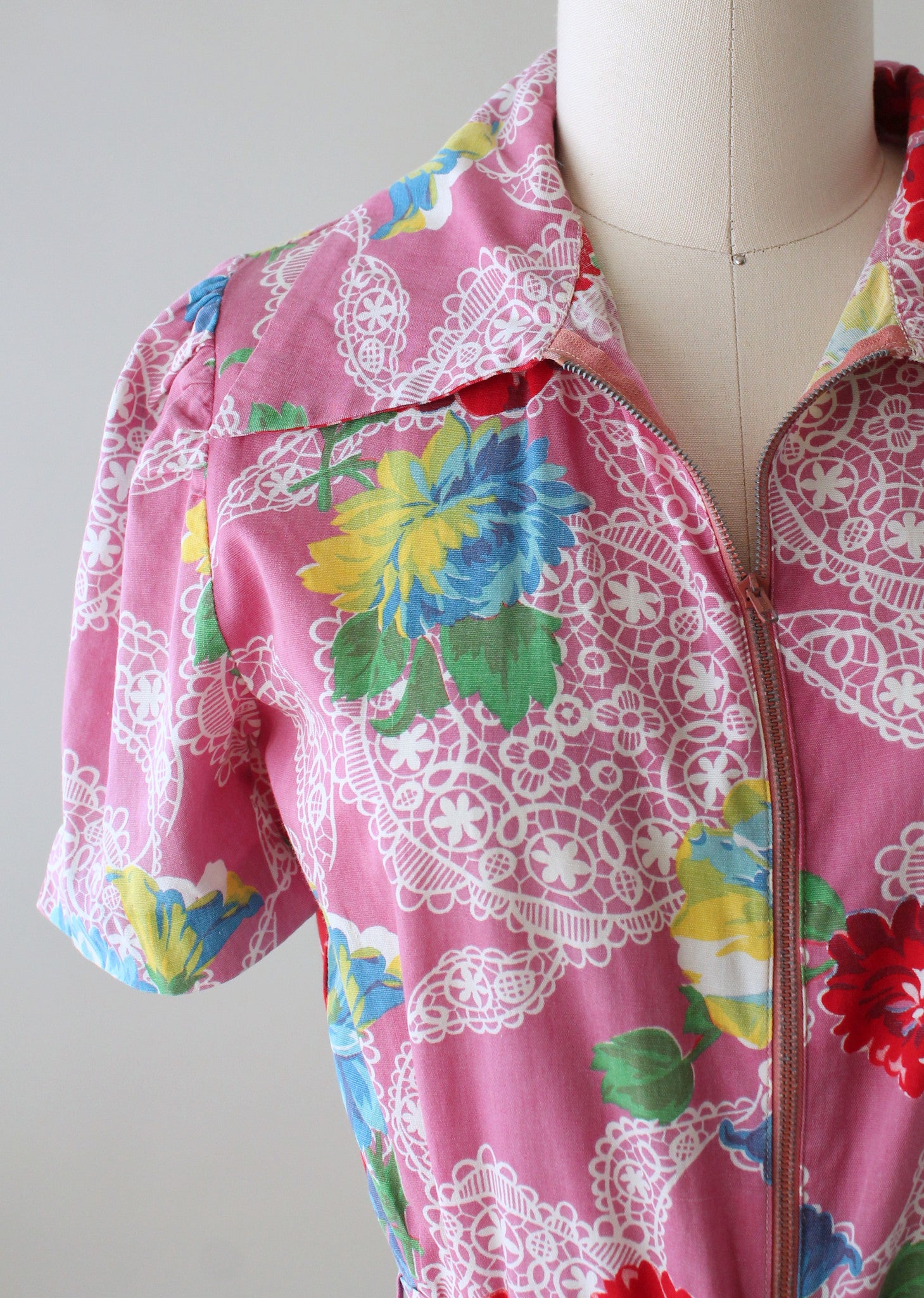 Vintage 1940s Floral Cotton Zip Front Robe Dress
