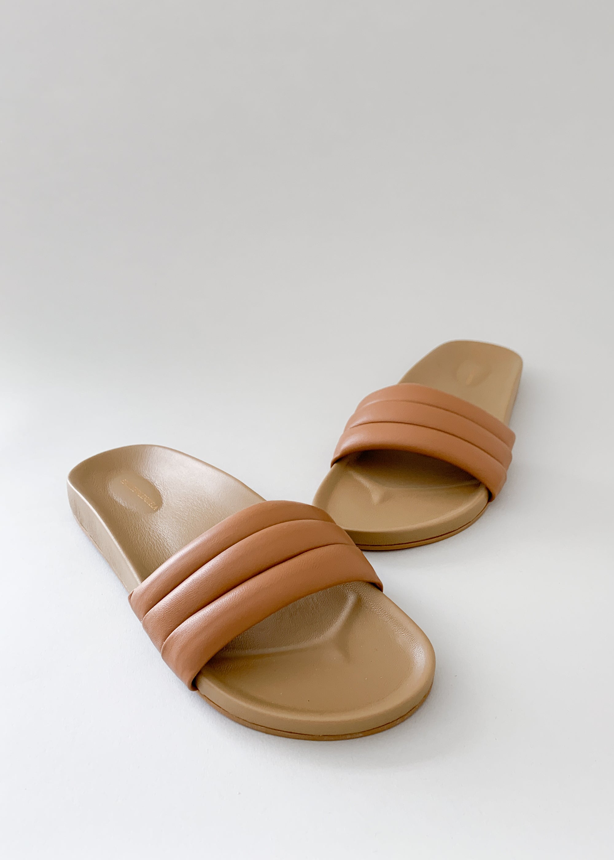 Beatrice Valenzuela Sandalia - Sand