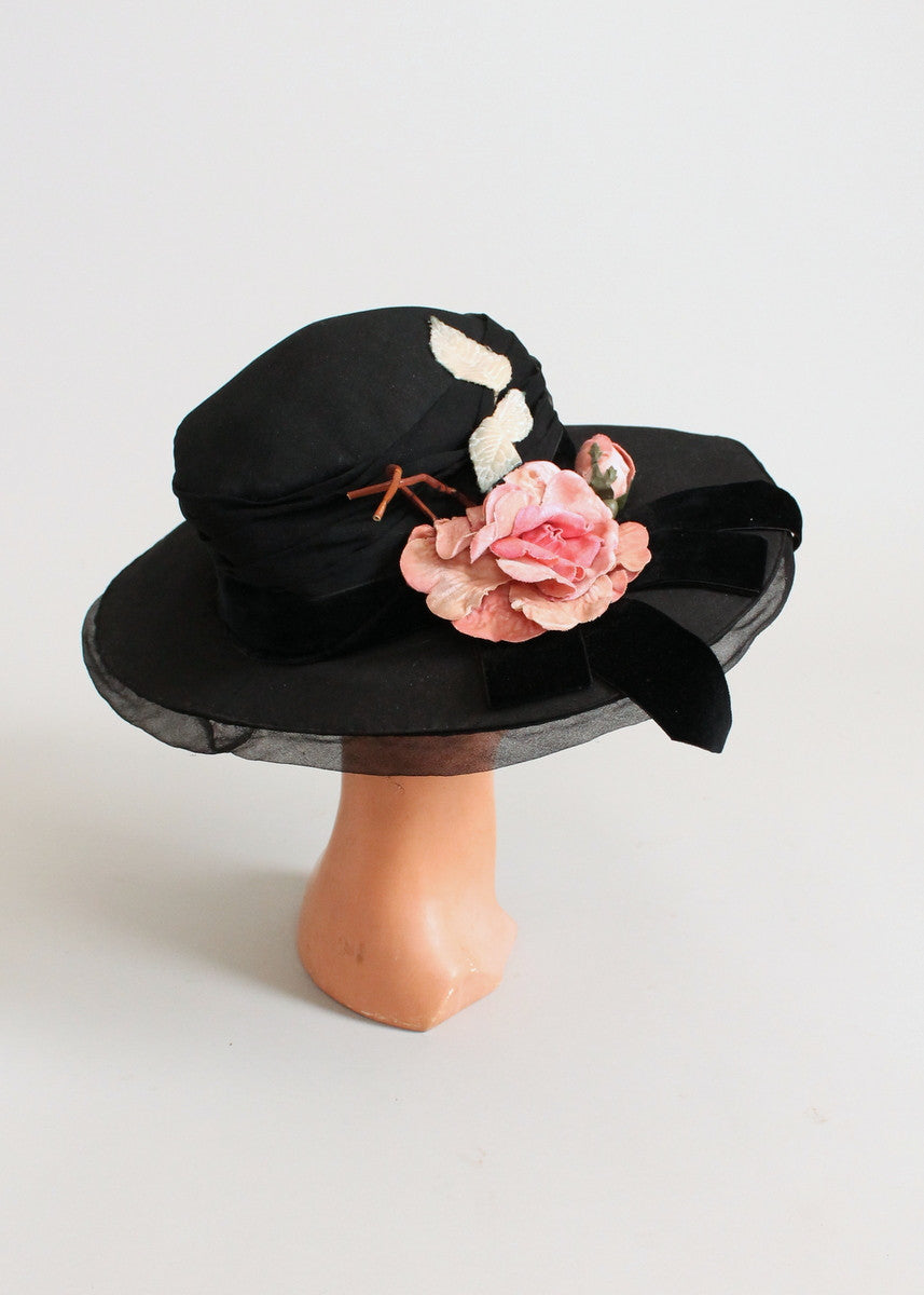 Vintage Early 1920s Black Wide Brim Cloche Hat with Pink Flowers