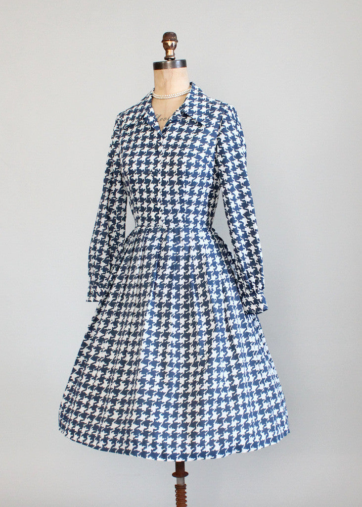 Vintage Early 1960s Houndstooth Shirtwaist Dress Vintage Early 1960s Houndstooth Shirtwaist Dress