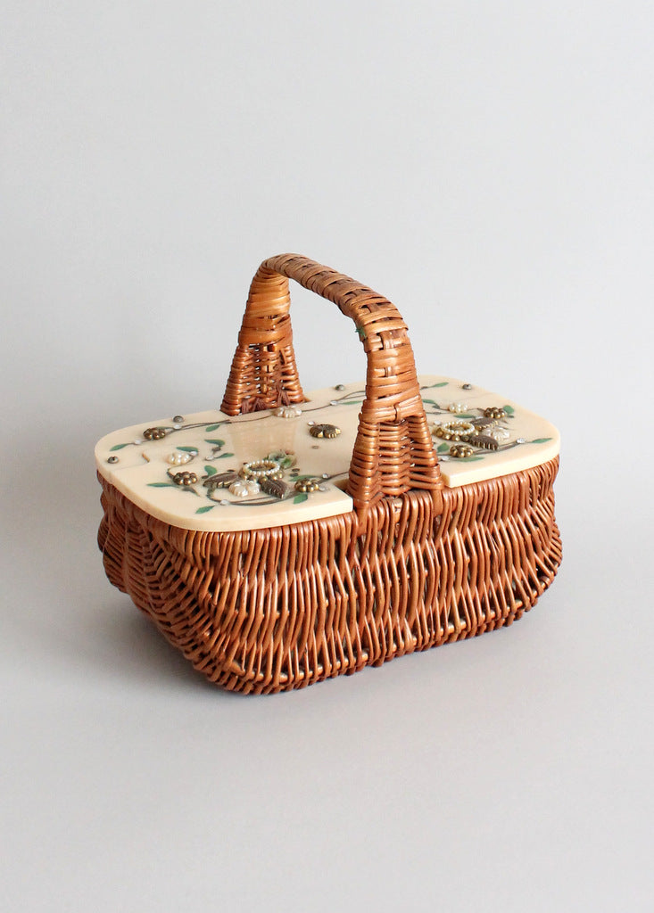 Vintage 1940s wicker purse