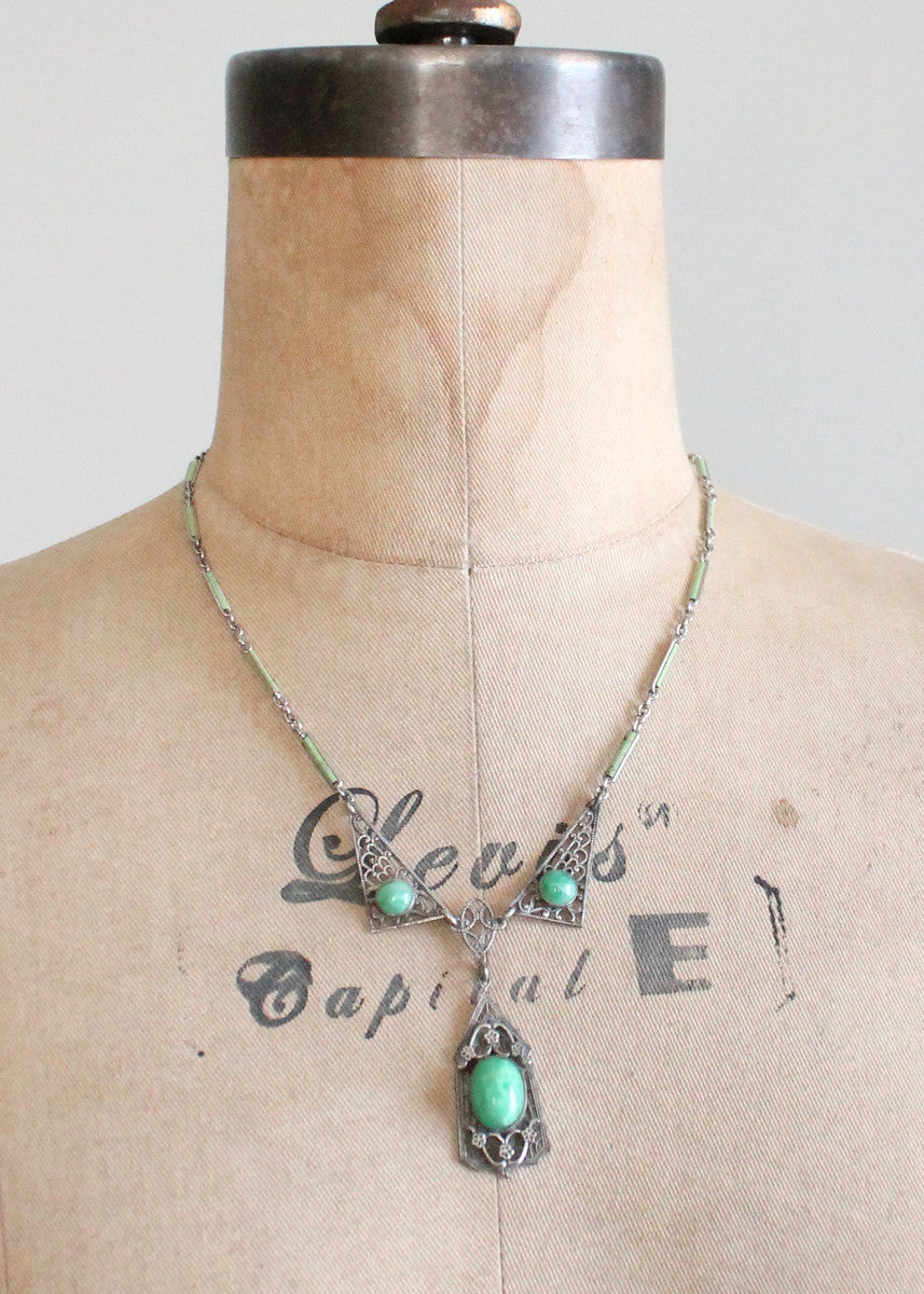 Vintage 1930s Green Glass and Silver Filigree Necklace