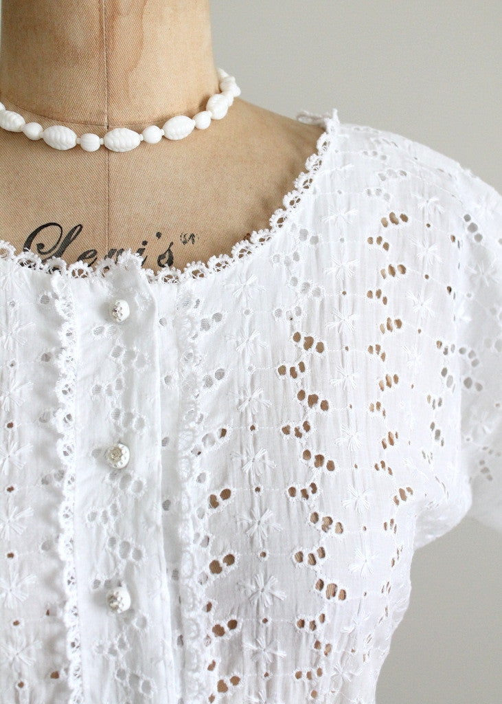 Vintage 1940s eyelet dress