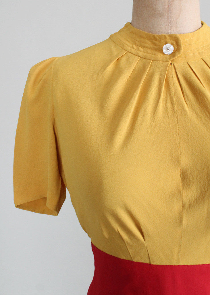 Vintage Late 1930s Carlye Rayon Dress