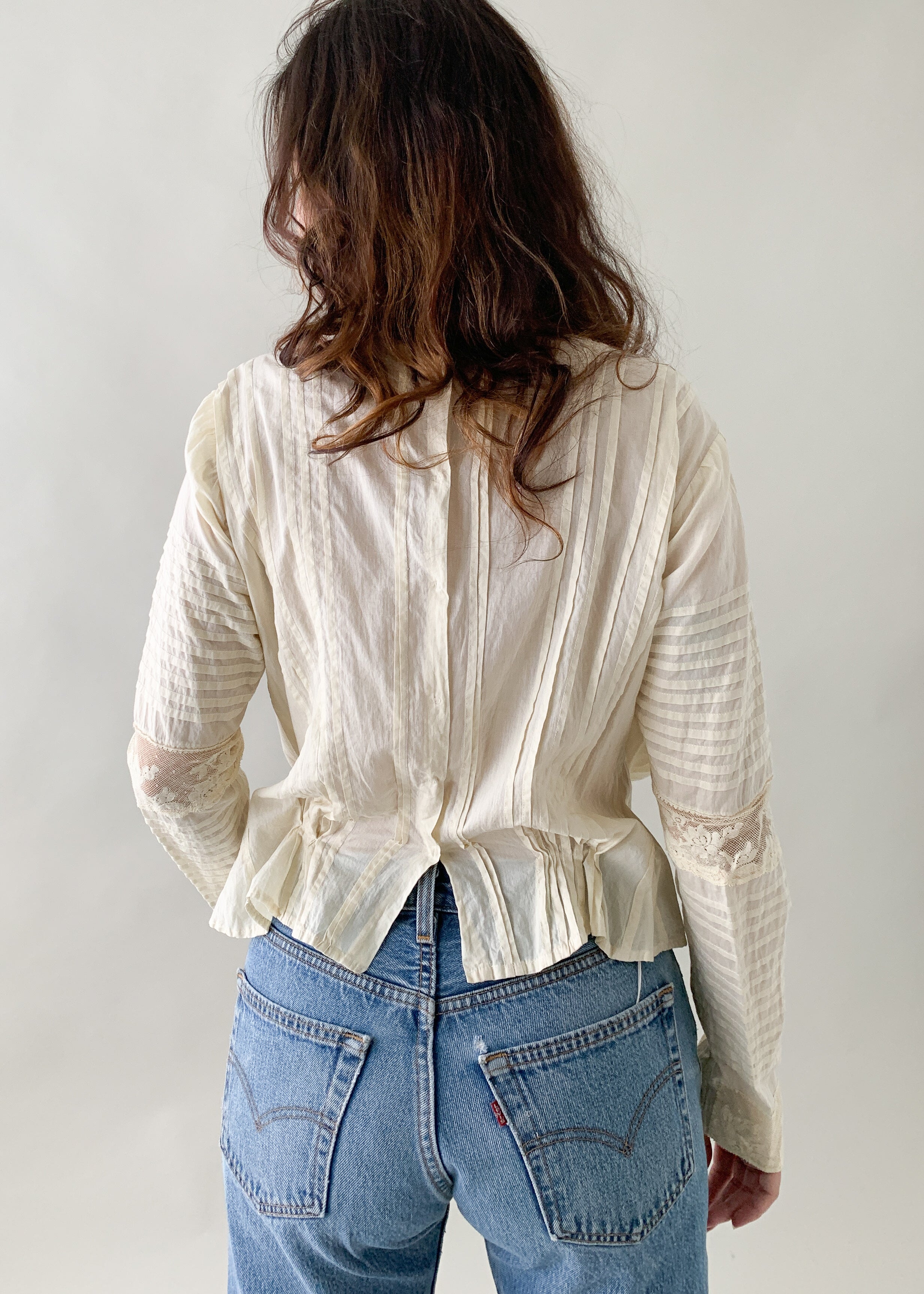 Antique 1890s Cotton and Lace Blouse