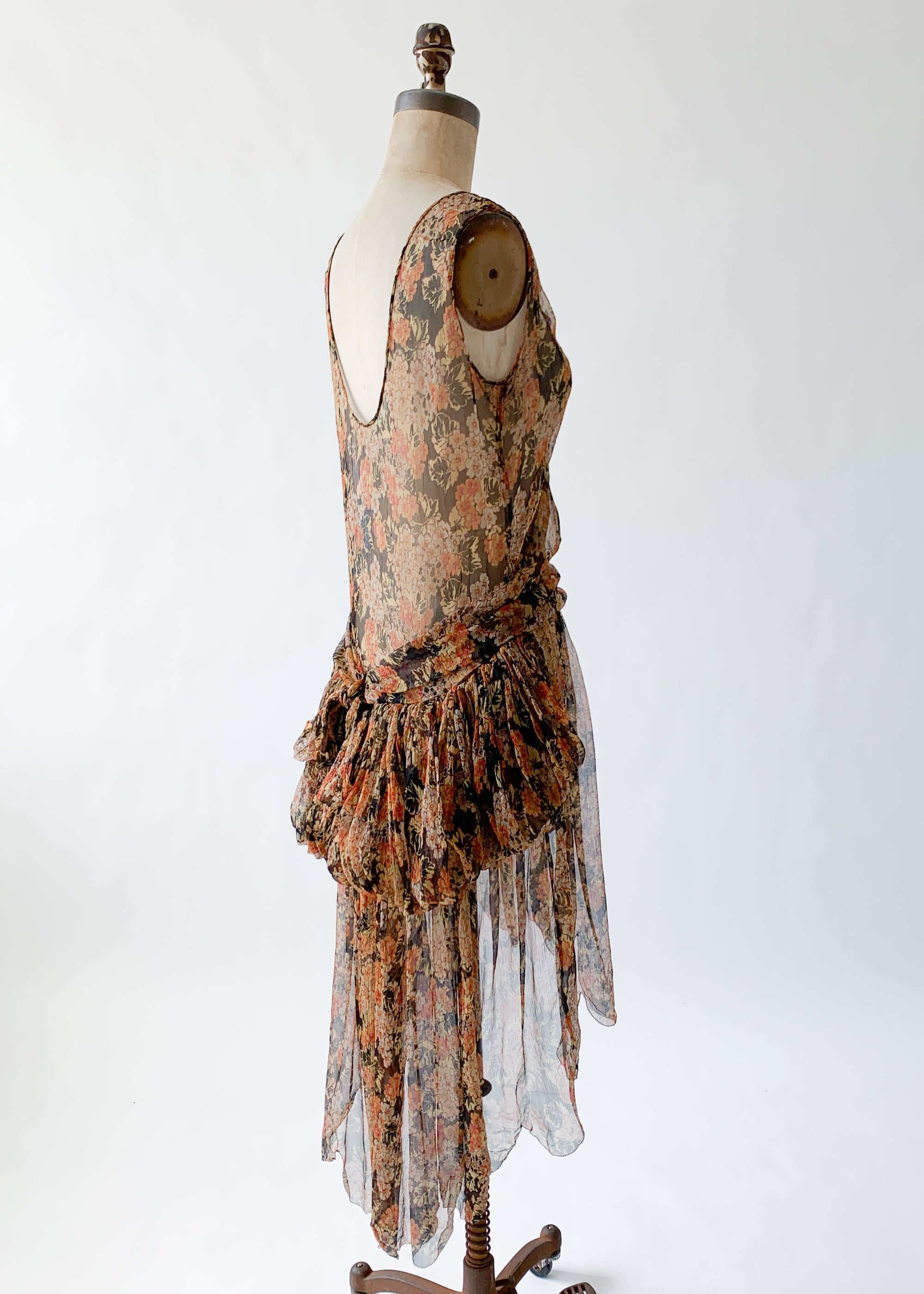 Vintage 1920s Floral Silk Chiffon Dress Vintage 1920s Floral Silk Chiffon Dress