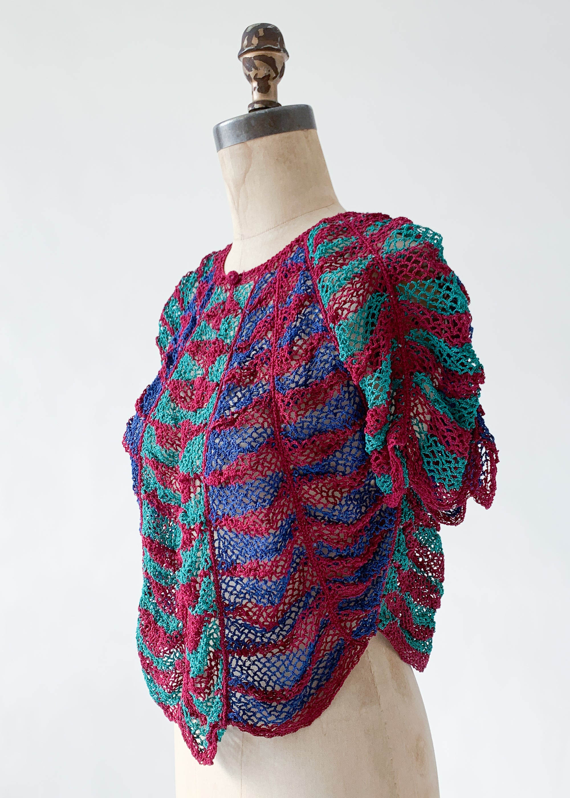 Vintage 1930s Knit Scalloped Cardigan Top