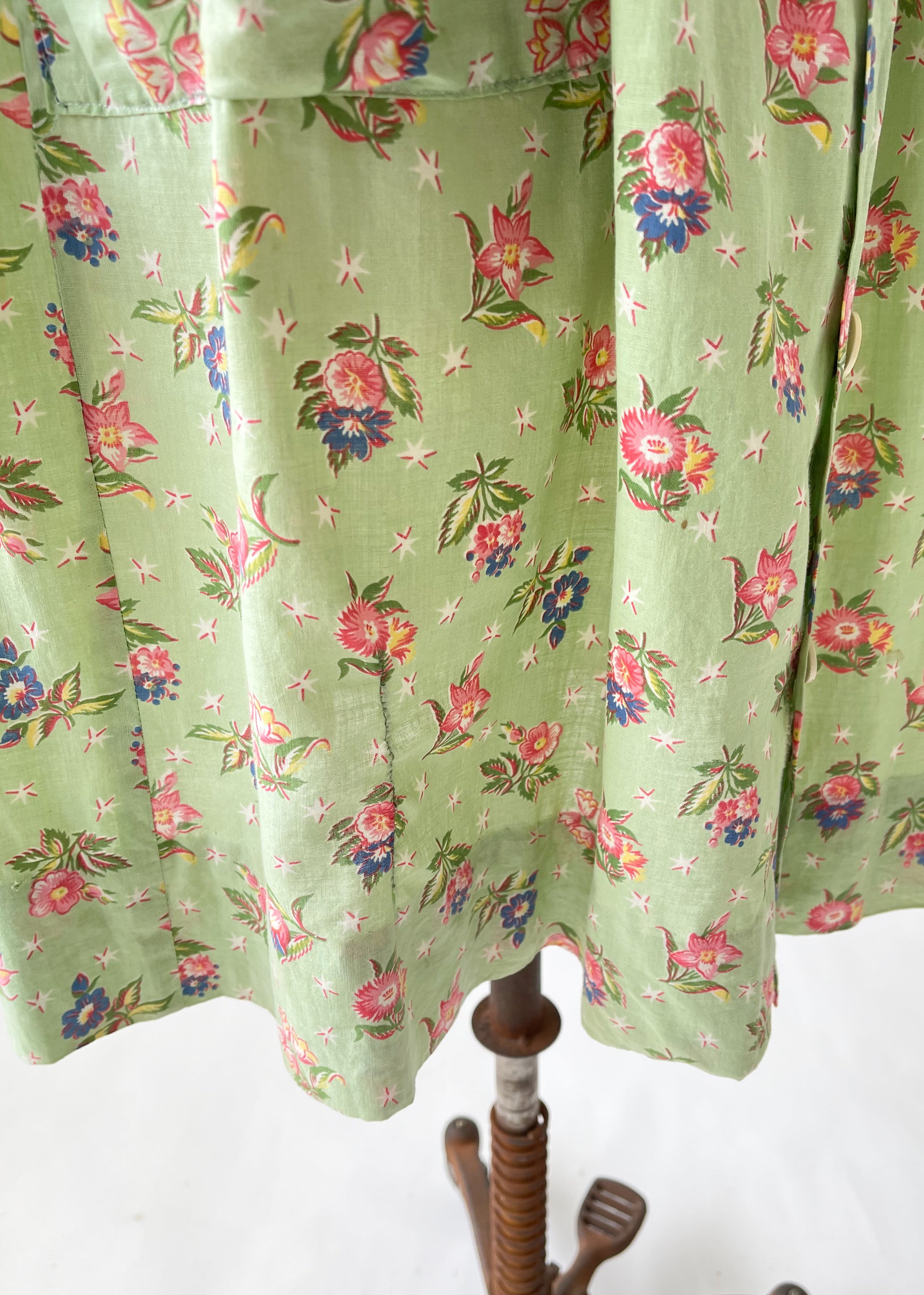 Vintage 1940s Floral Pinafore Dress