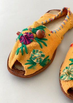 Vintage Souvenir Knit Sandals