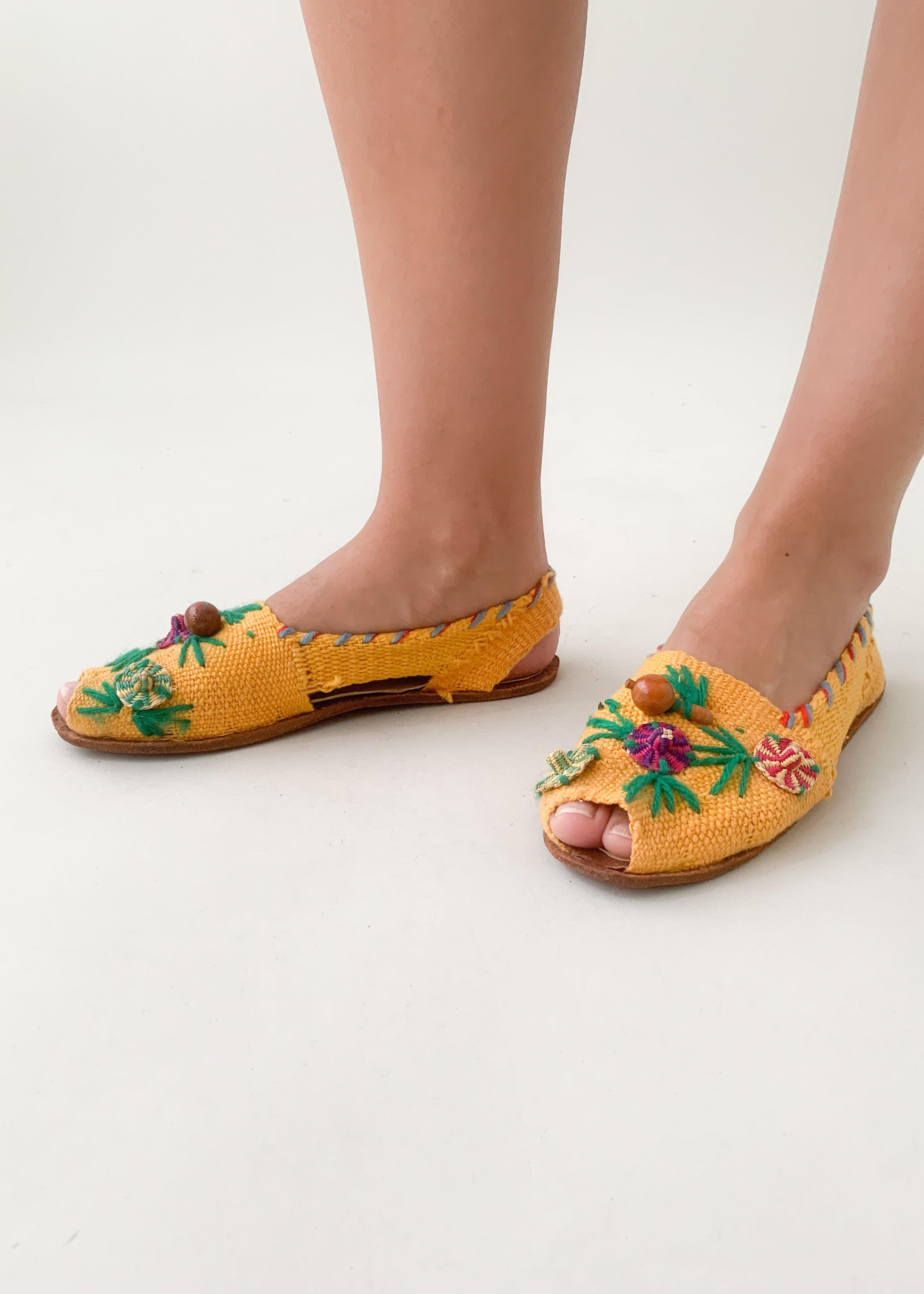 Vintage Souvenir Knit Sandals