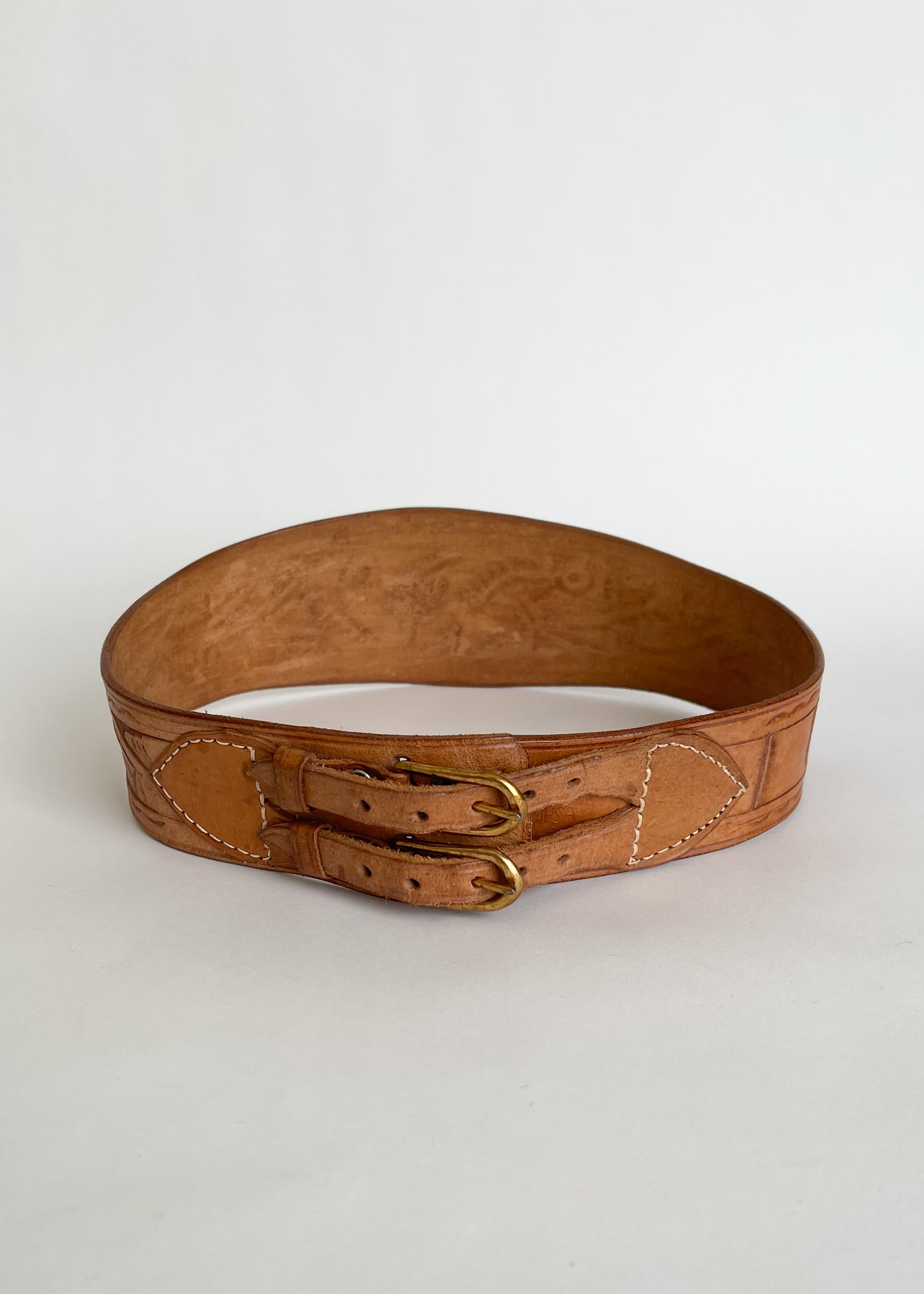 Vintage 1950s Tooled Leather Belt